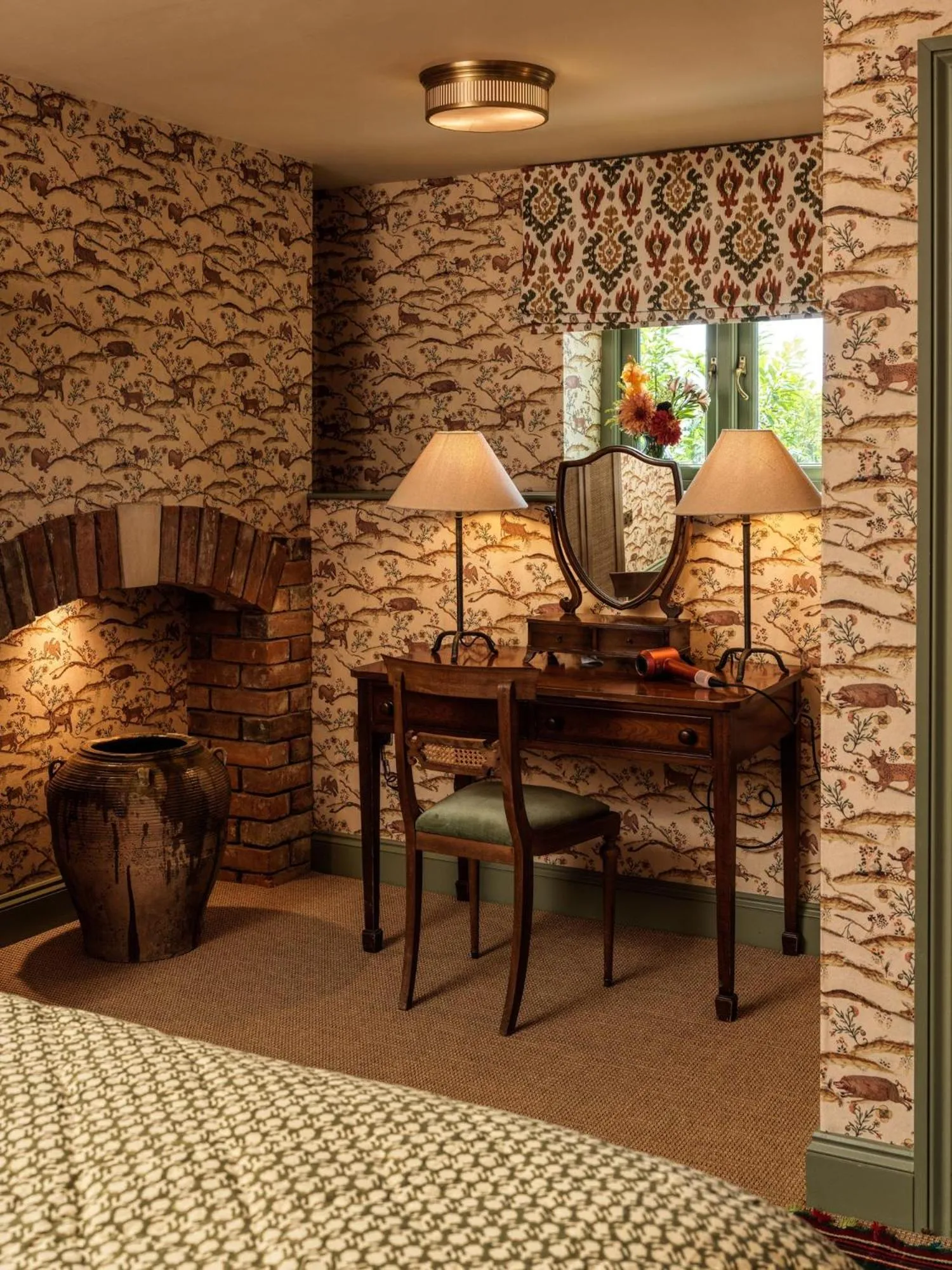 Seating area in Old Bell Hotel