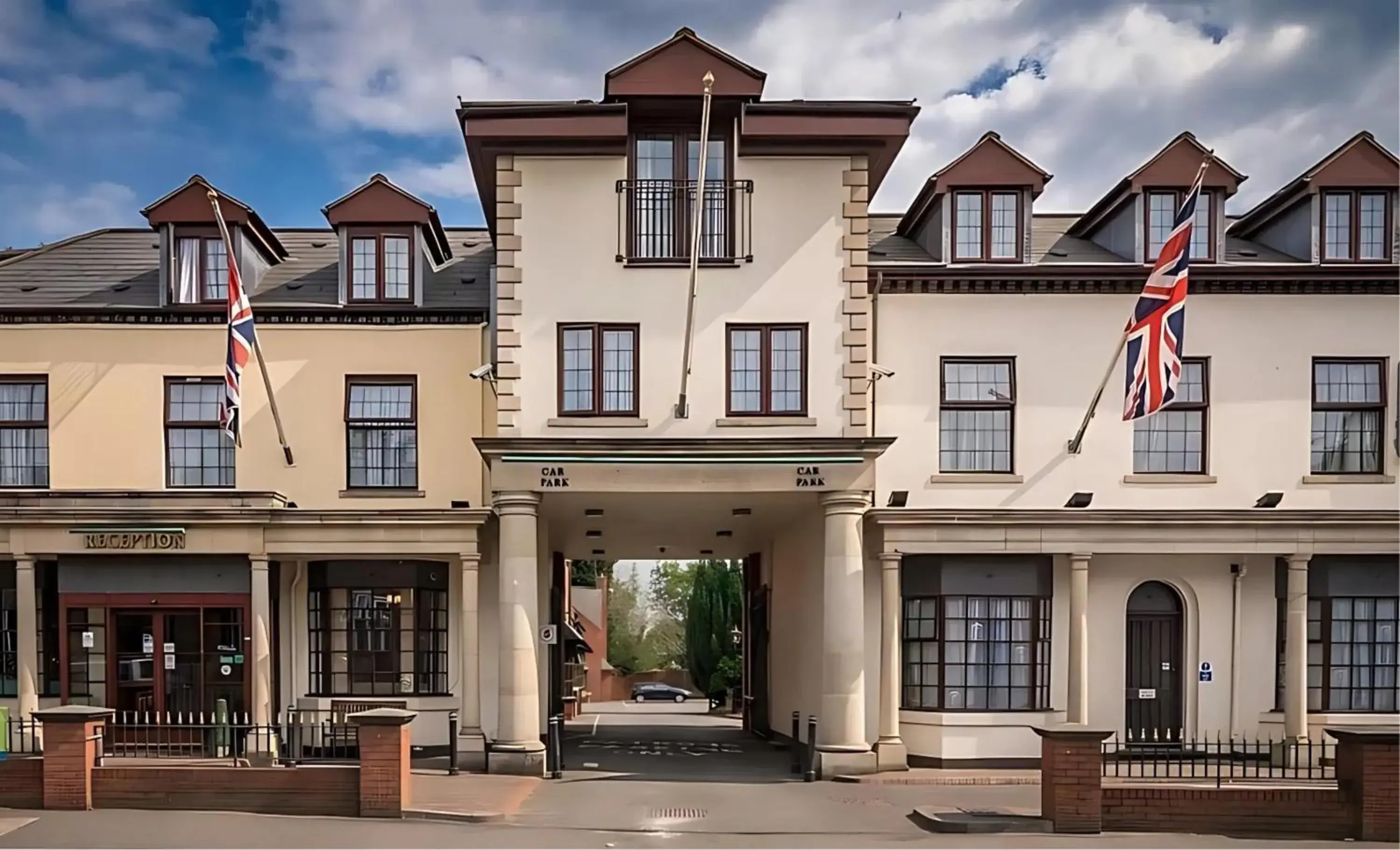 Property building in Garner Hotel Birmingham South East by IHG Property building in Garner Hotel Birmingham South East by IHG