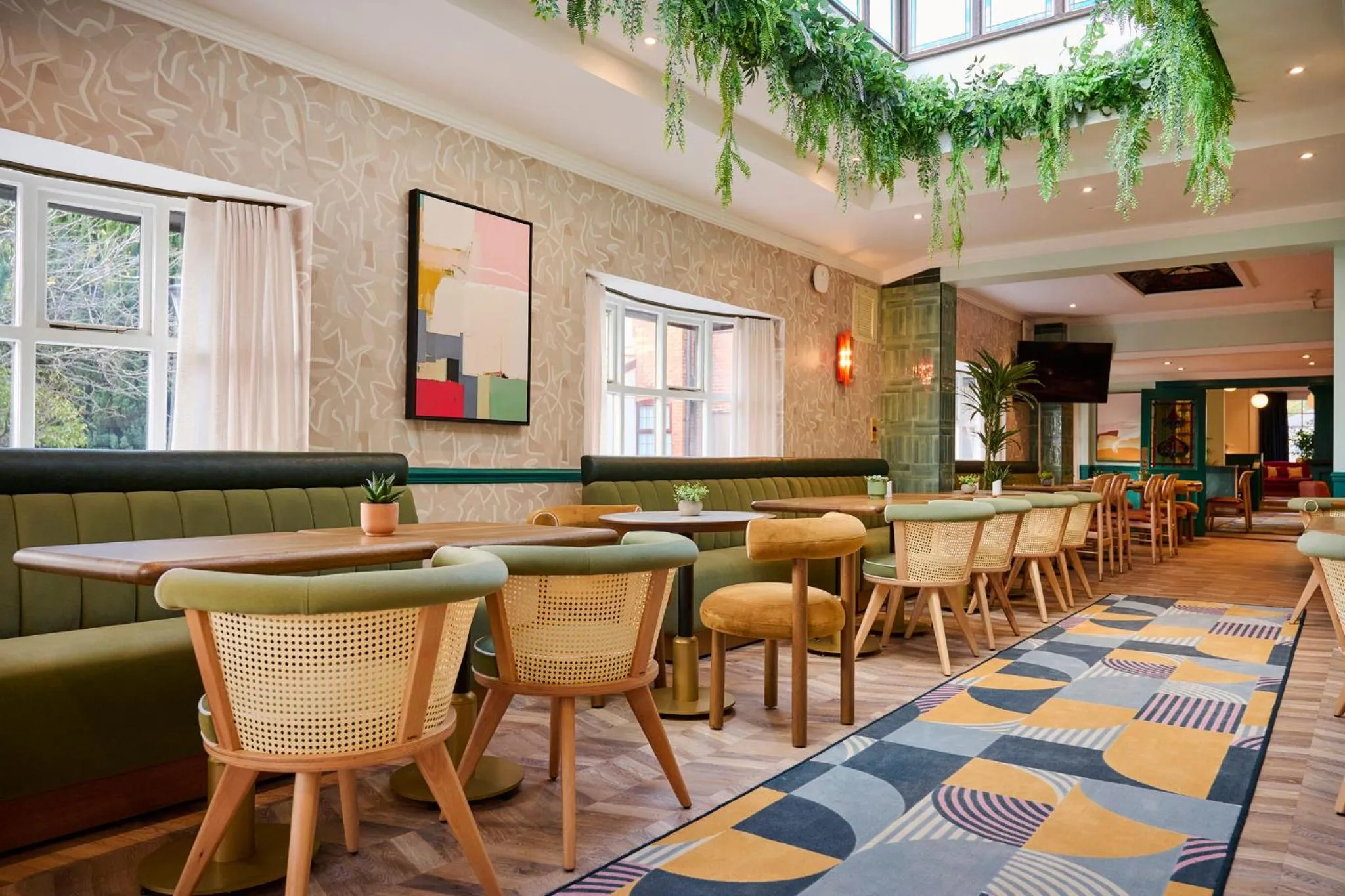 Restaurant/places to eat in Garner Hotel Birmingham South East by IHG