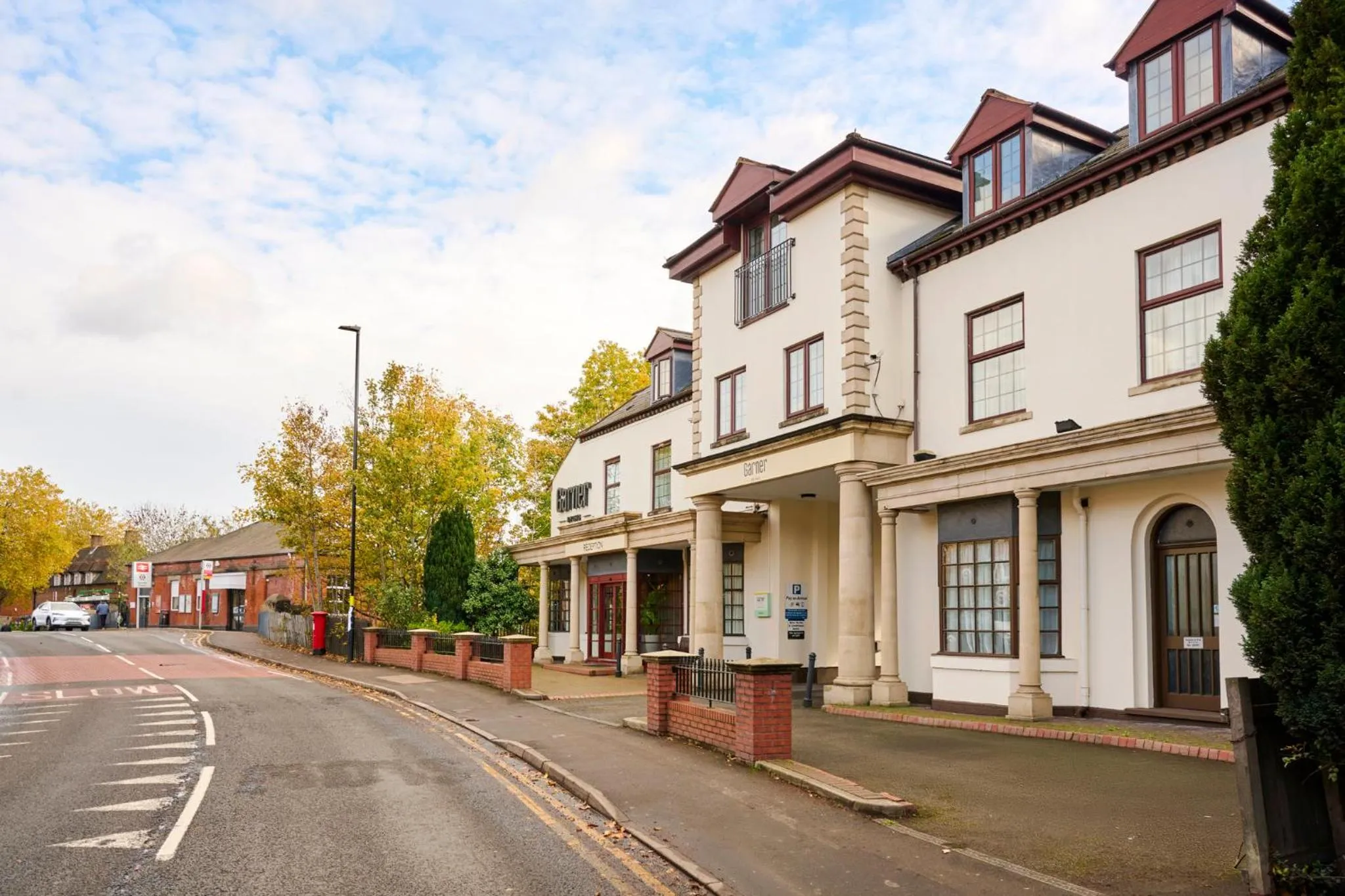 Property building in Garner Hotel Birmingham South East by IHG