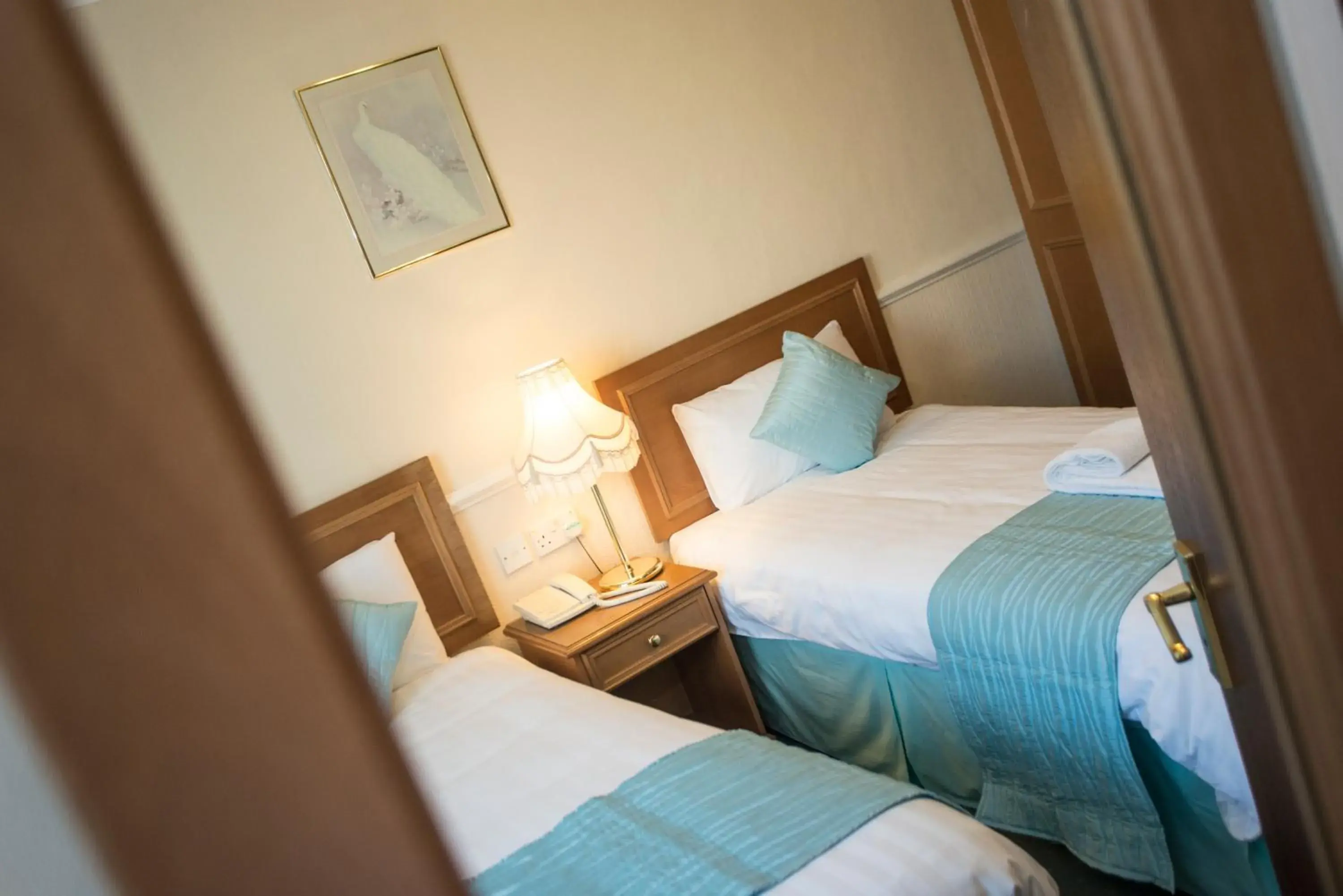 Twin Room in Bridge House Hotel Twin Room in Bridge House Hotel