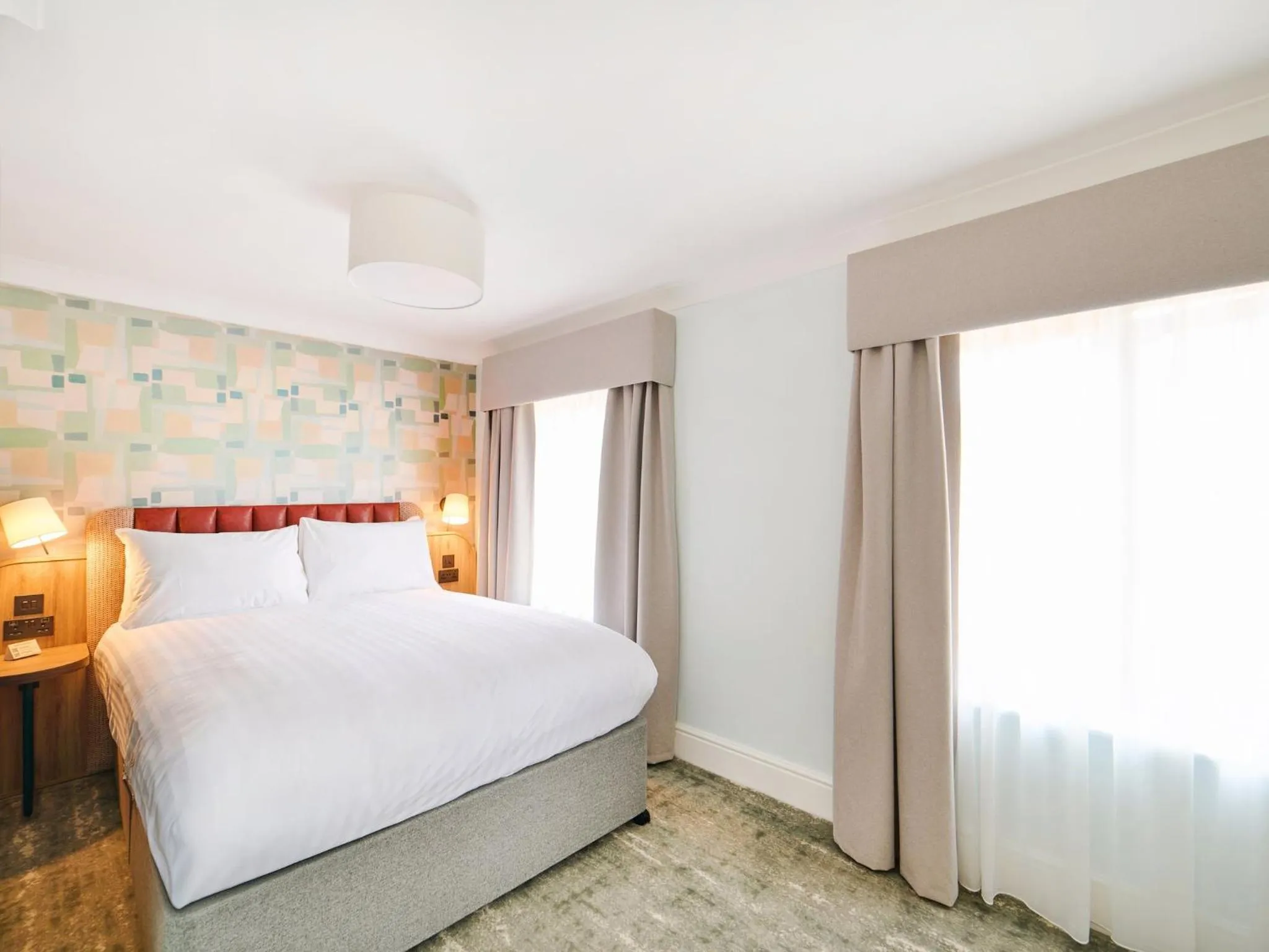 Photo of the whole room, Bed in Garner Hotel Birmingham South East by IHG
