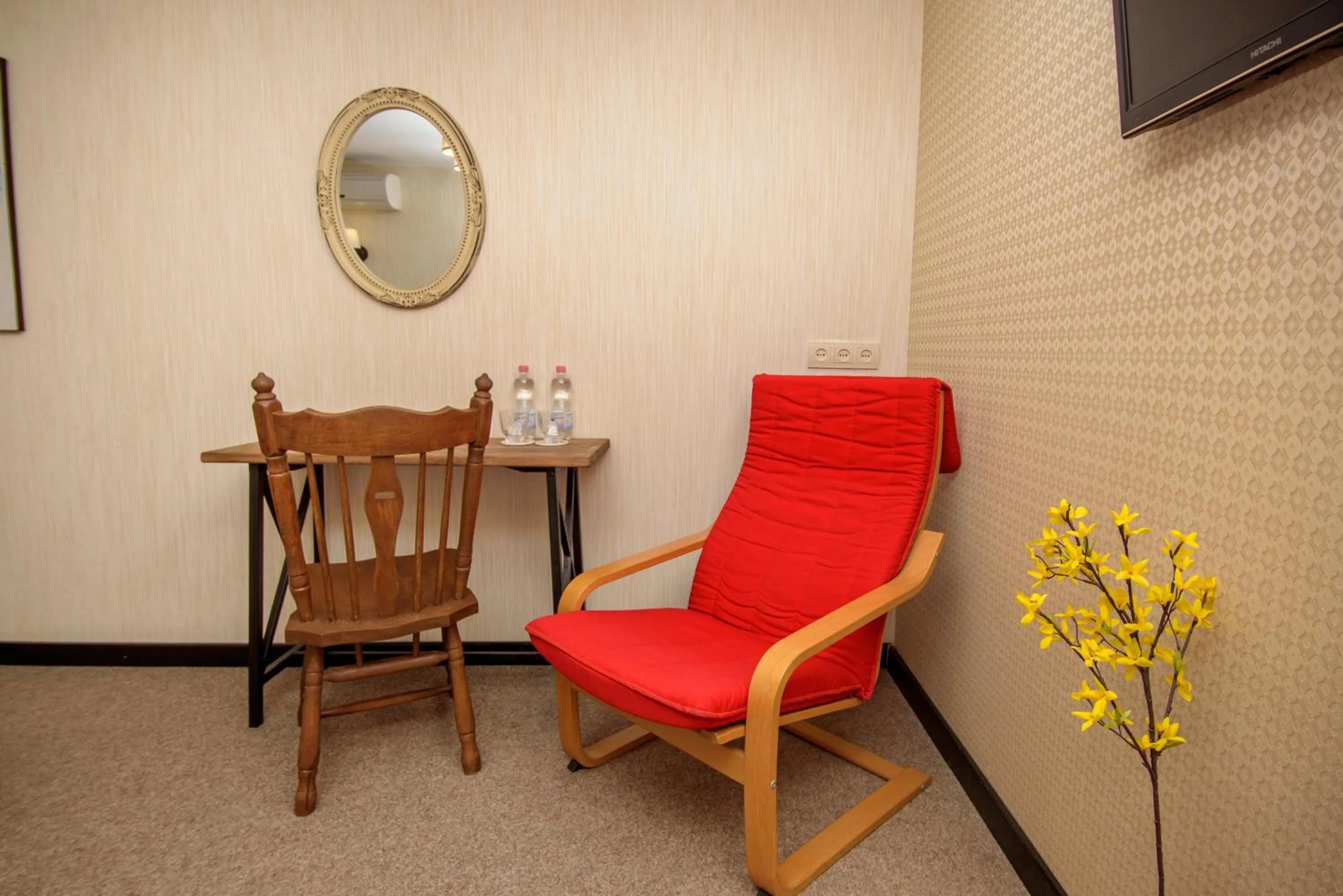 Seating area in Hotel Libretto