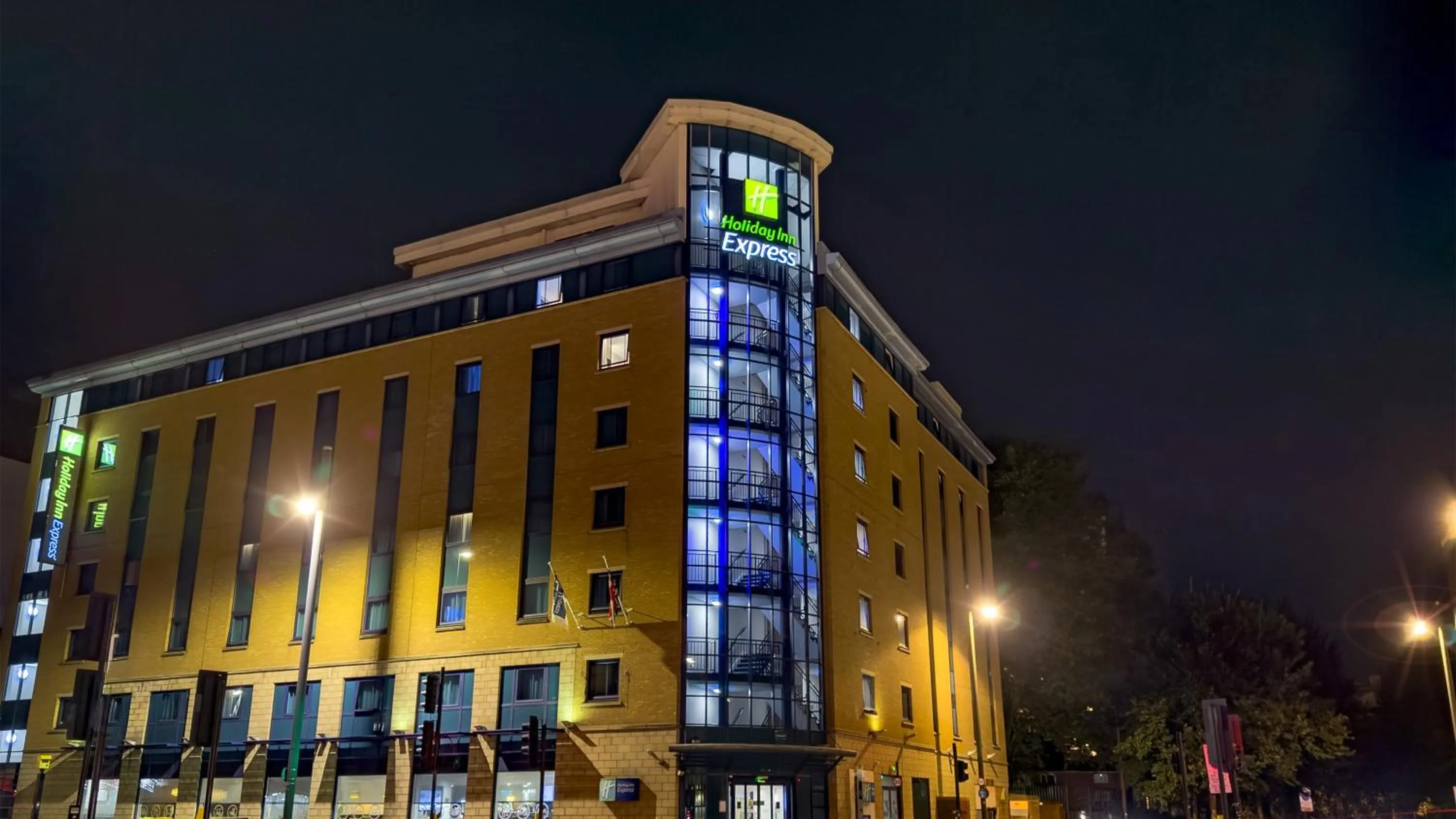 Property building in Holiday Inn Express London Stratford by IHG