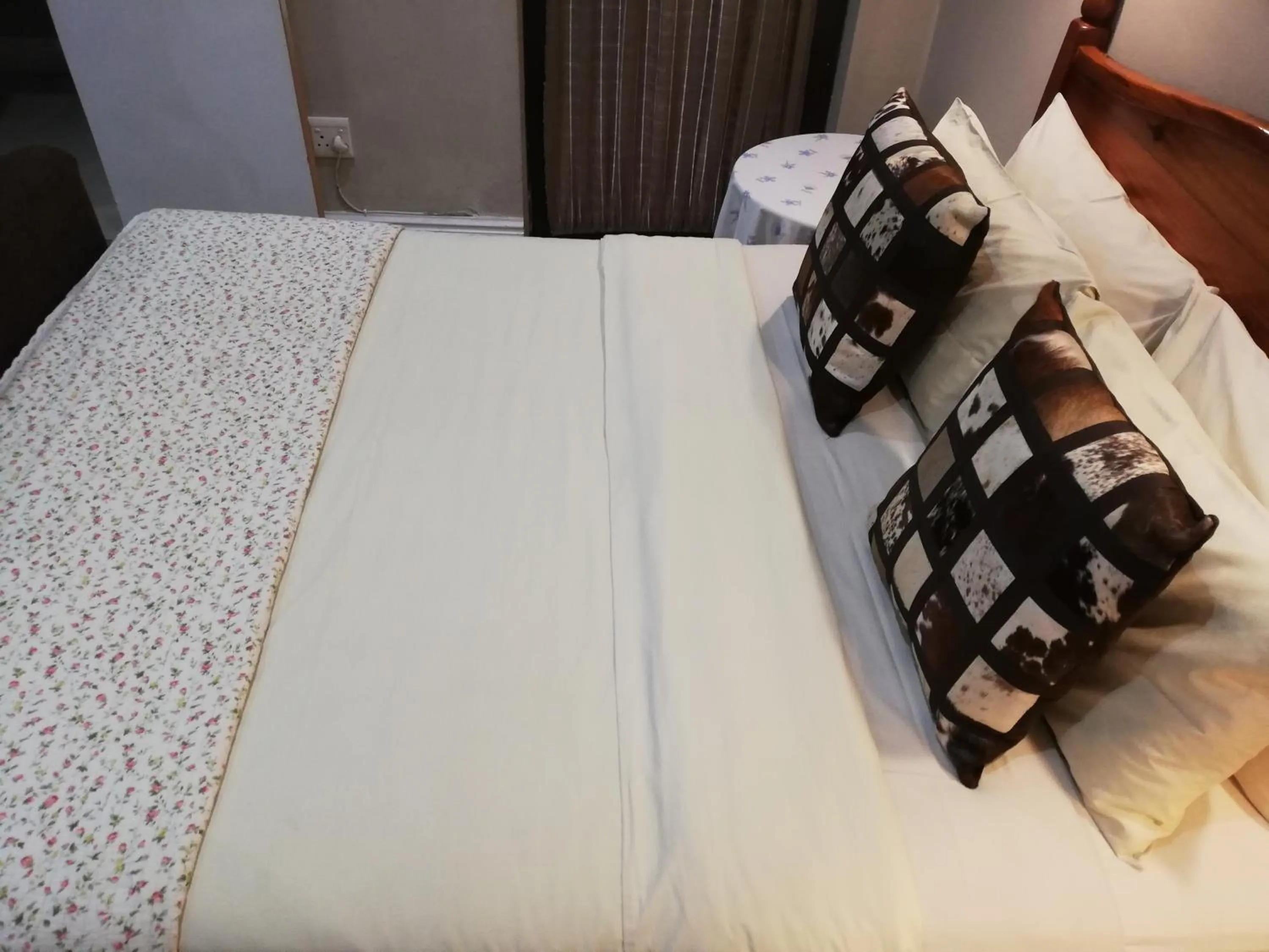 Bed in Fairway Guest House