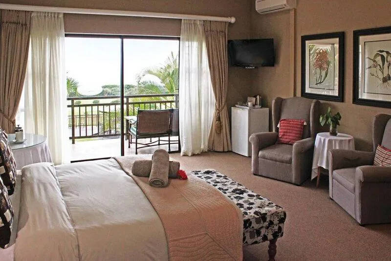 Photo of the whole room, Bed in Fairway Guest House