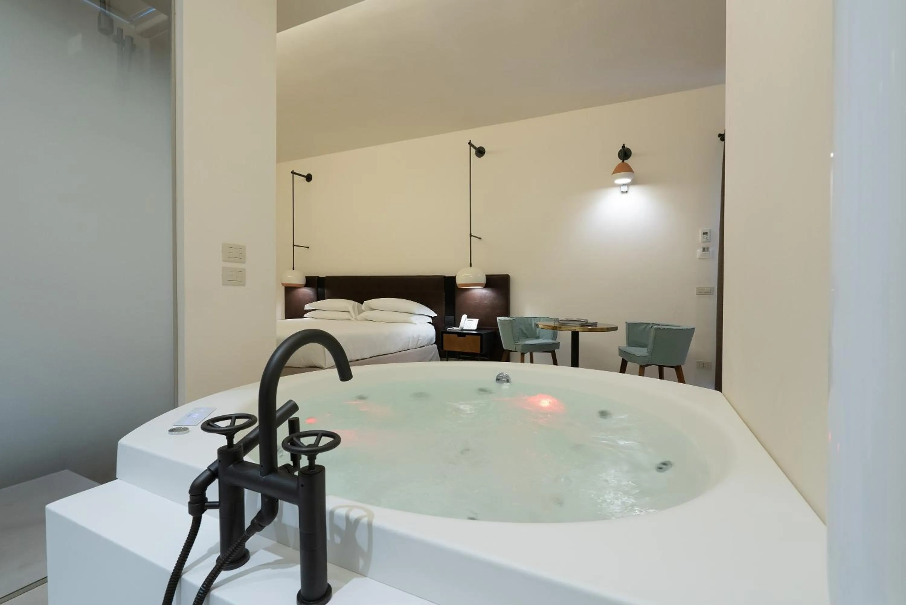 Hot Tub in Masseria Amastuola Wine Resort