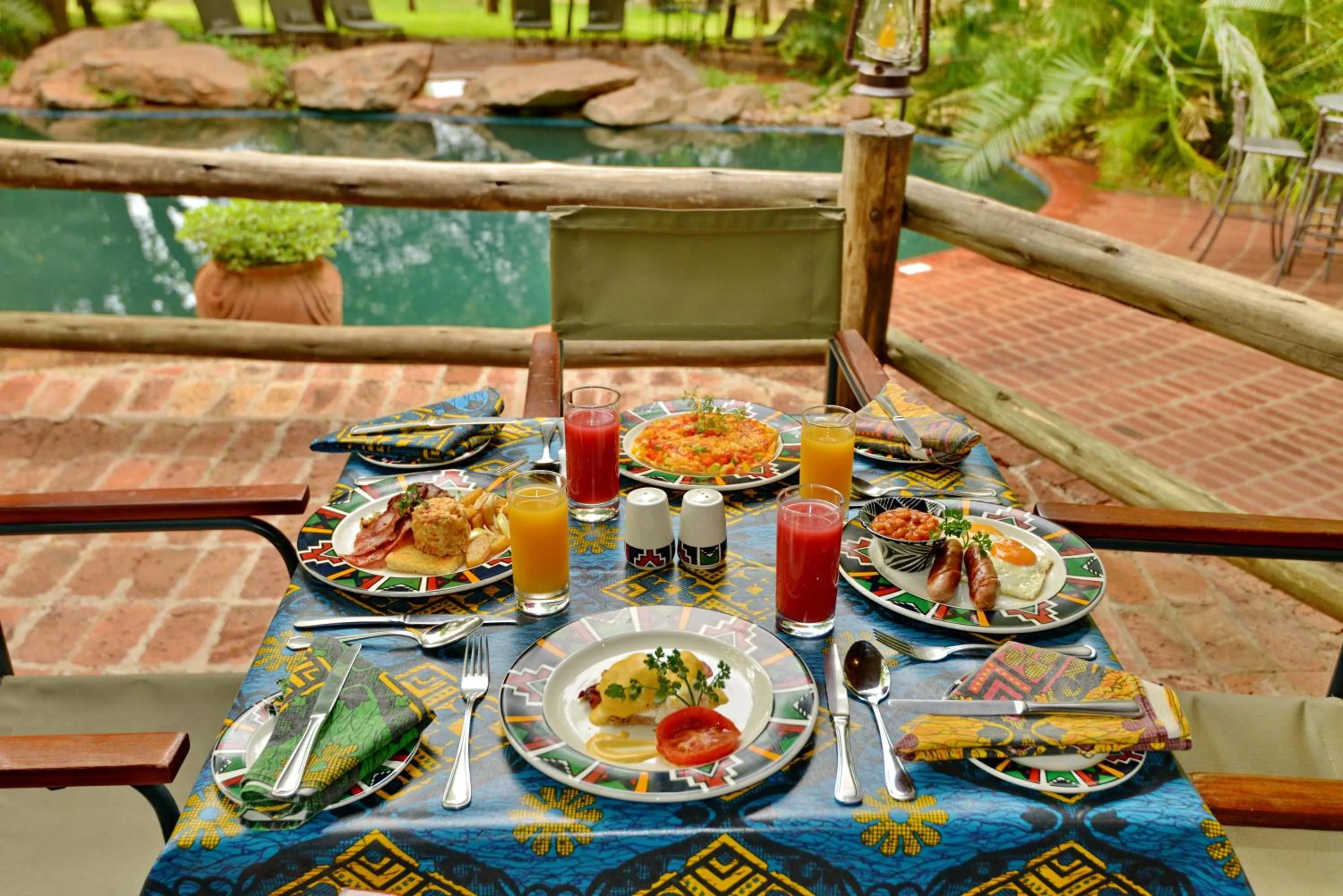 Restaurant/places to eat in Lokuthula Lodges