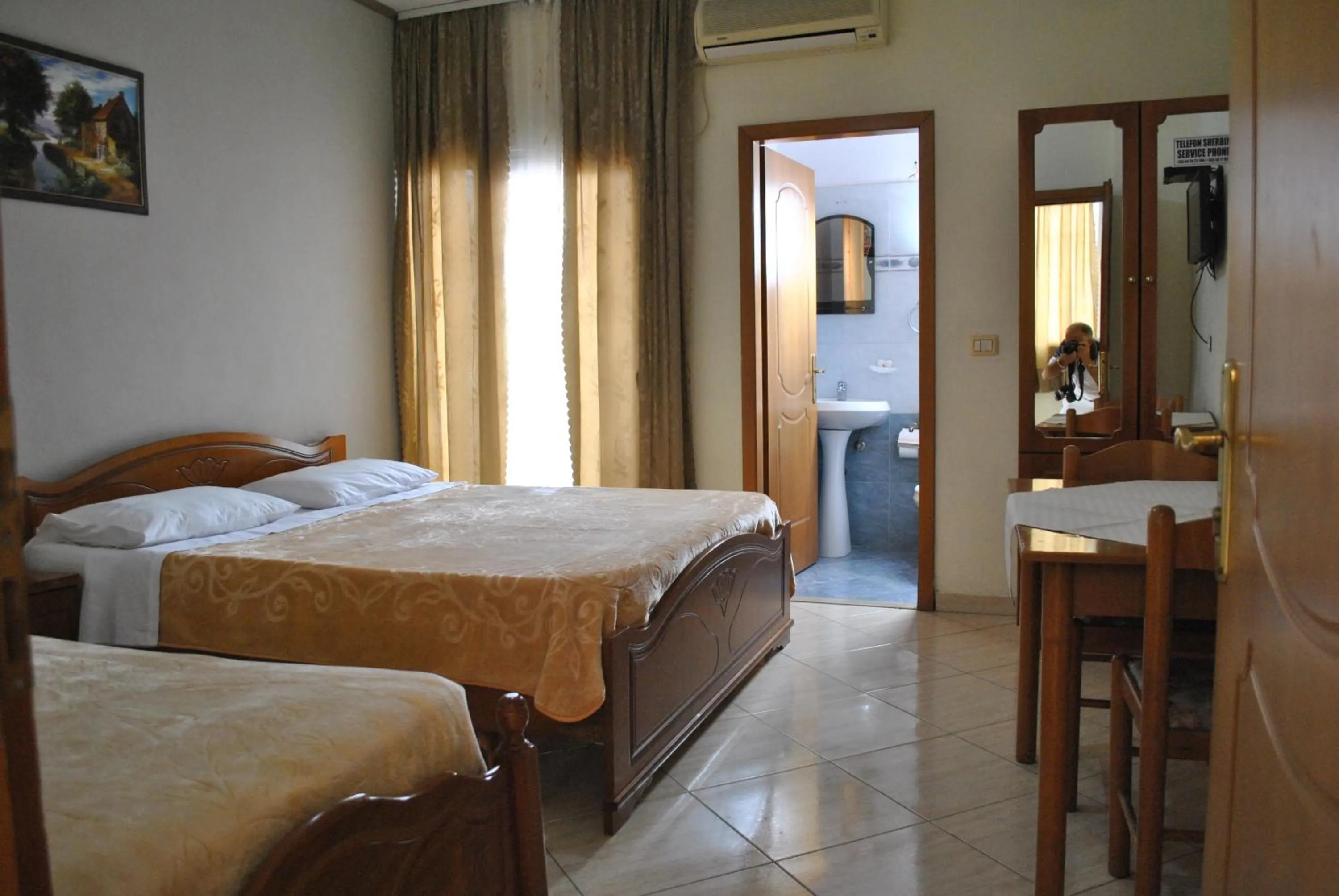 Double or Twin Room with Balcony in Eden Hotel