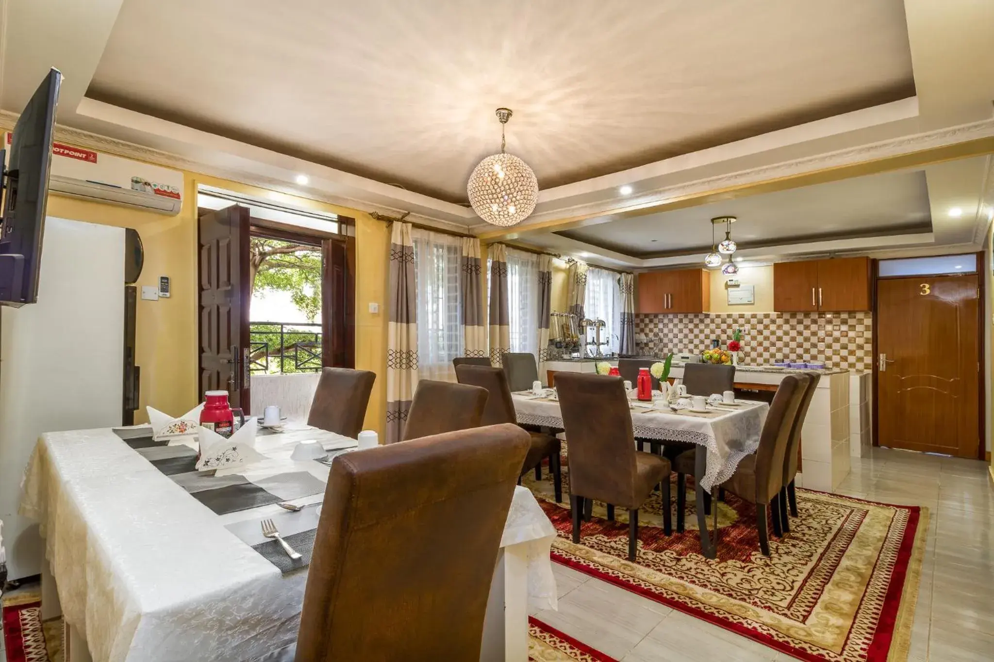 Restaurant/places to eat in Javilla Eagles Safari Guest house Restaurant/places to eat in Javilla Eagles Safari Guest house