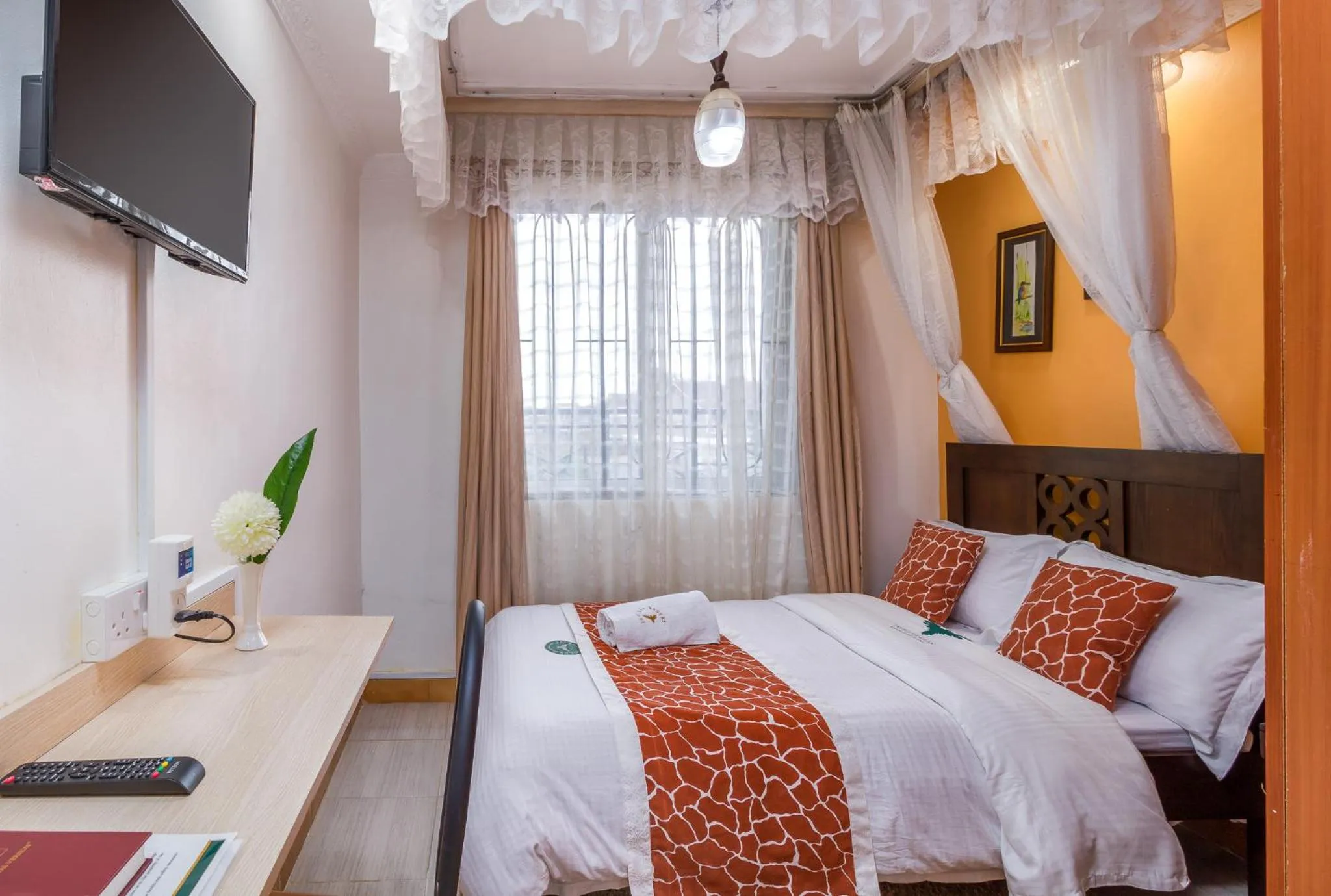 Bed in Javilla Eagles Safari Guest house