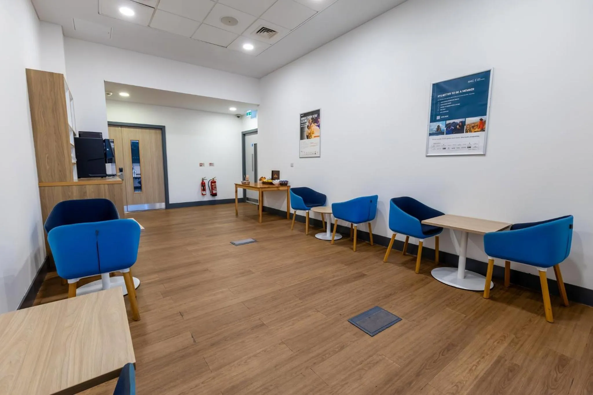 Meeting/conference room in Holiday Inn Express - Manchester - TRAFFORDCITY by IHG