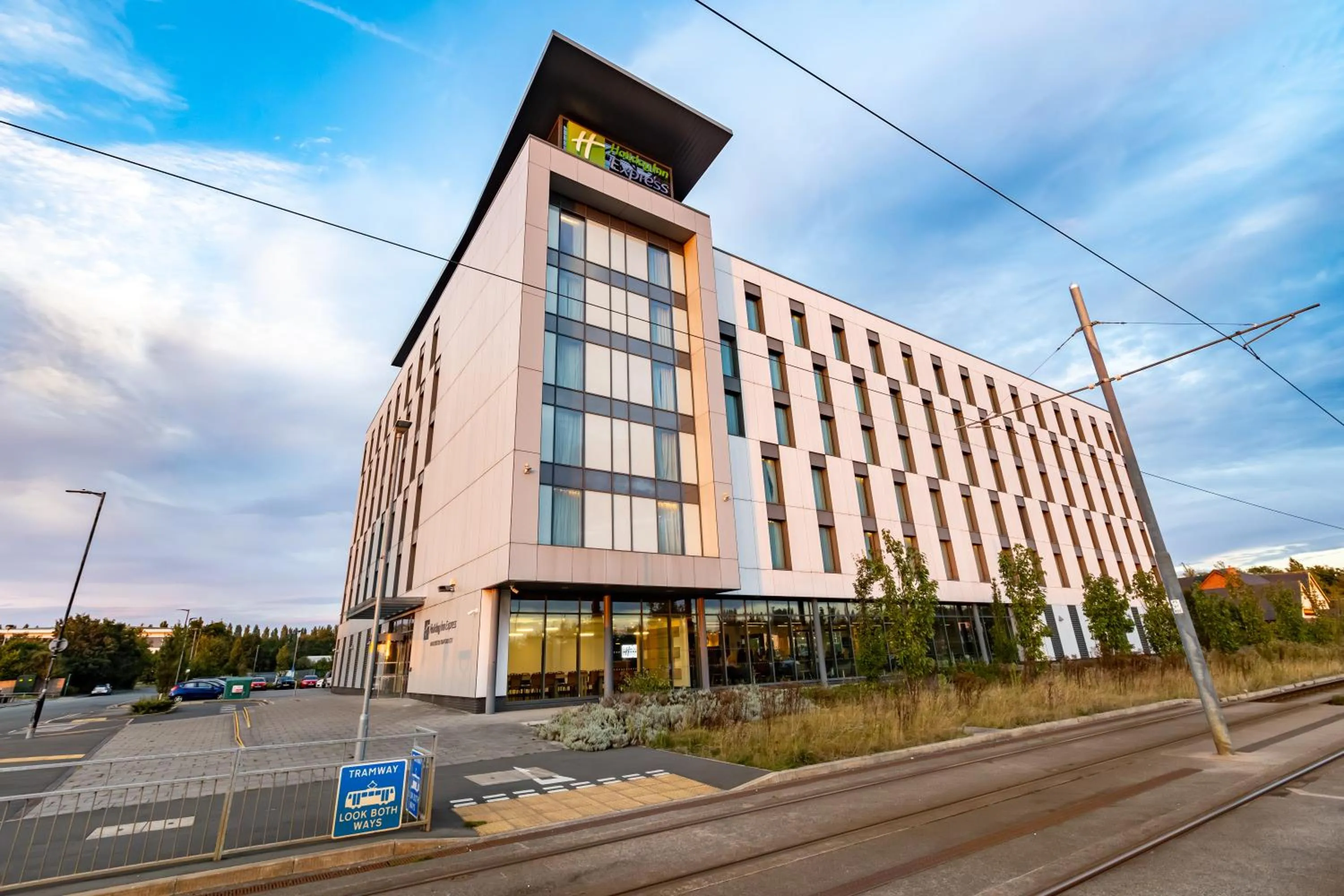 Property building in Holiday Inn Express - Manchester - TRAFFORDCITY by IHG