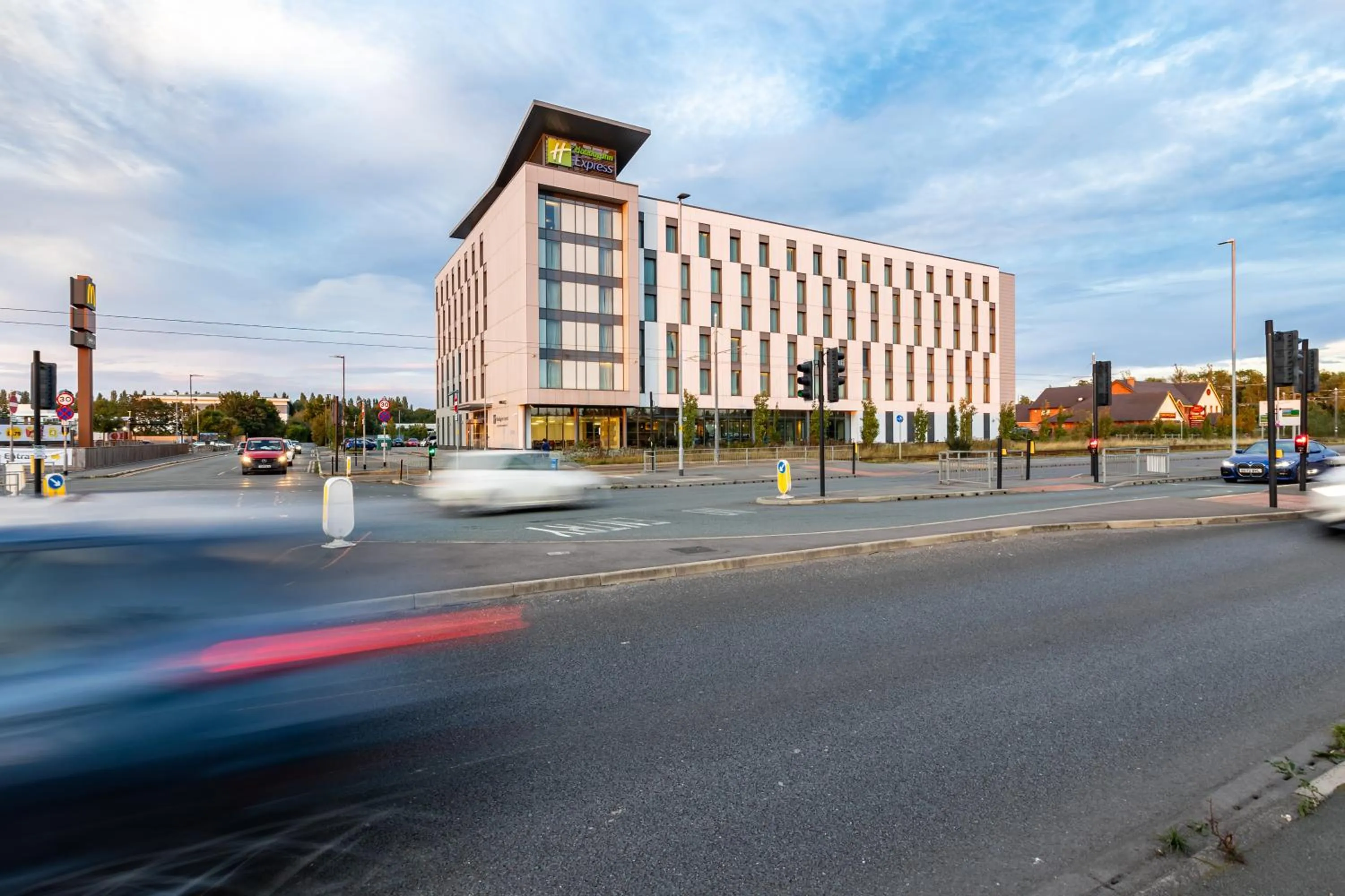 Property building in Holiday Inn Express - Manchester - TRAFFORDCITY by IHG