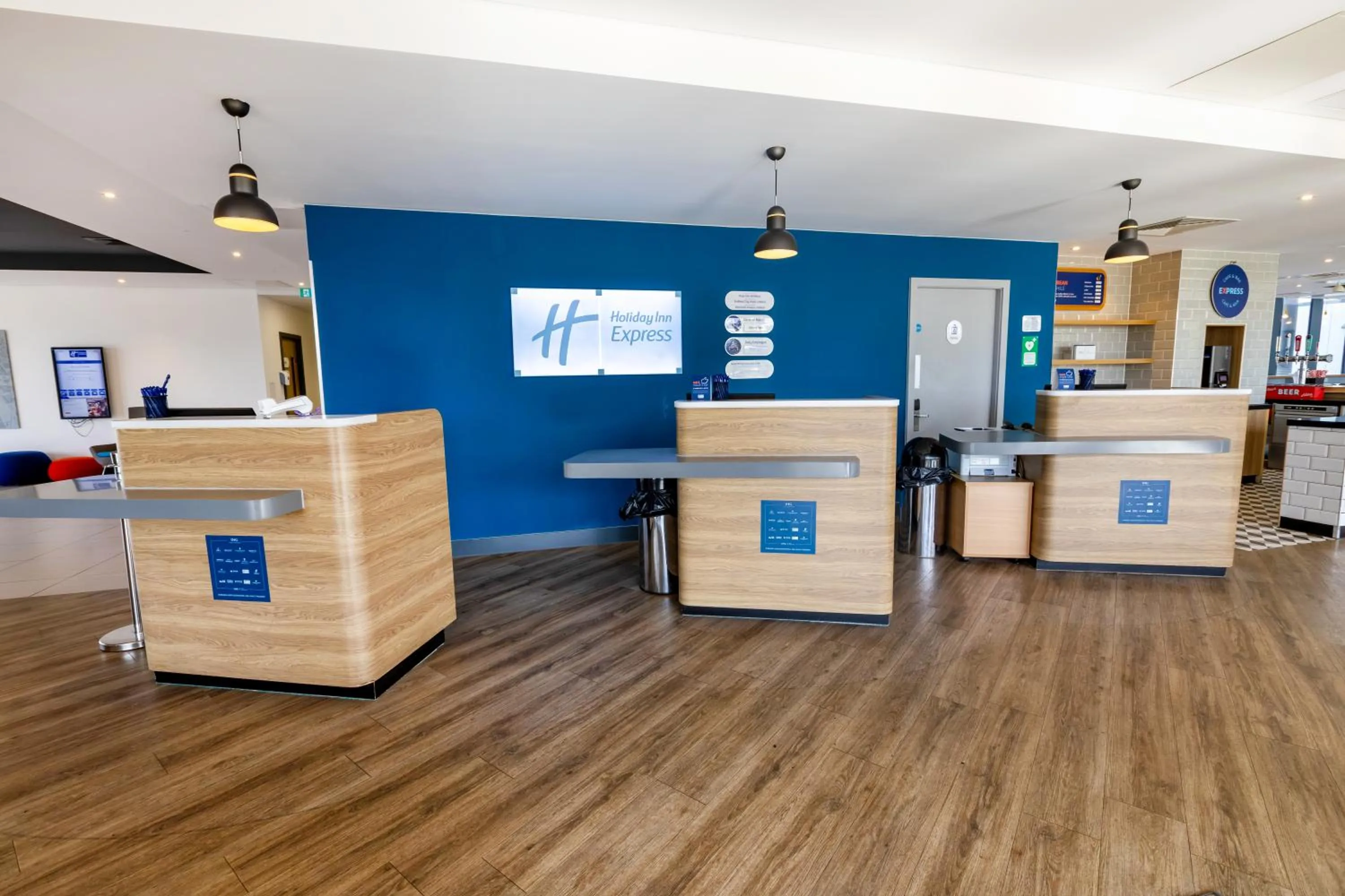 Lobby or reception in Holiday Inn Express - Manchester - TRAFFORDCITY by IHG