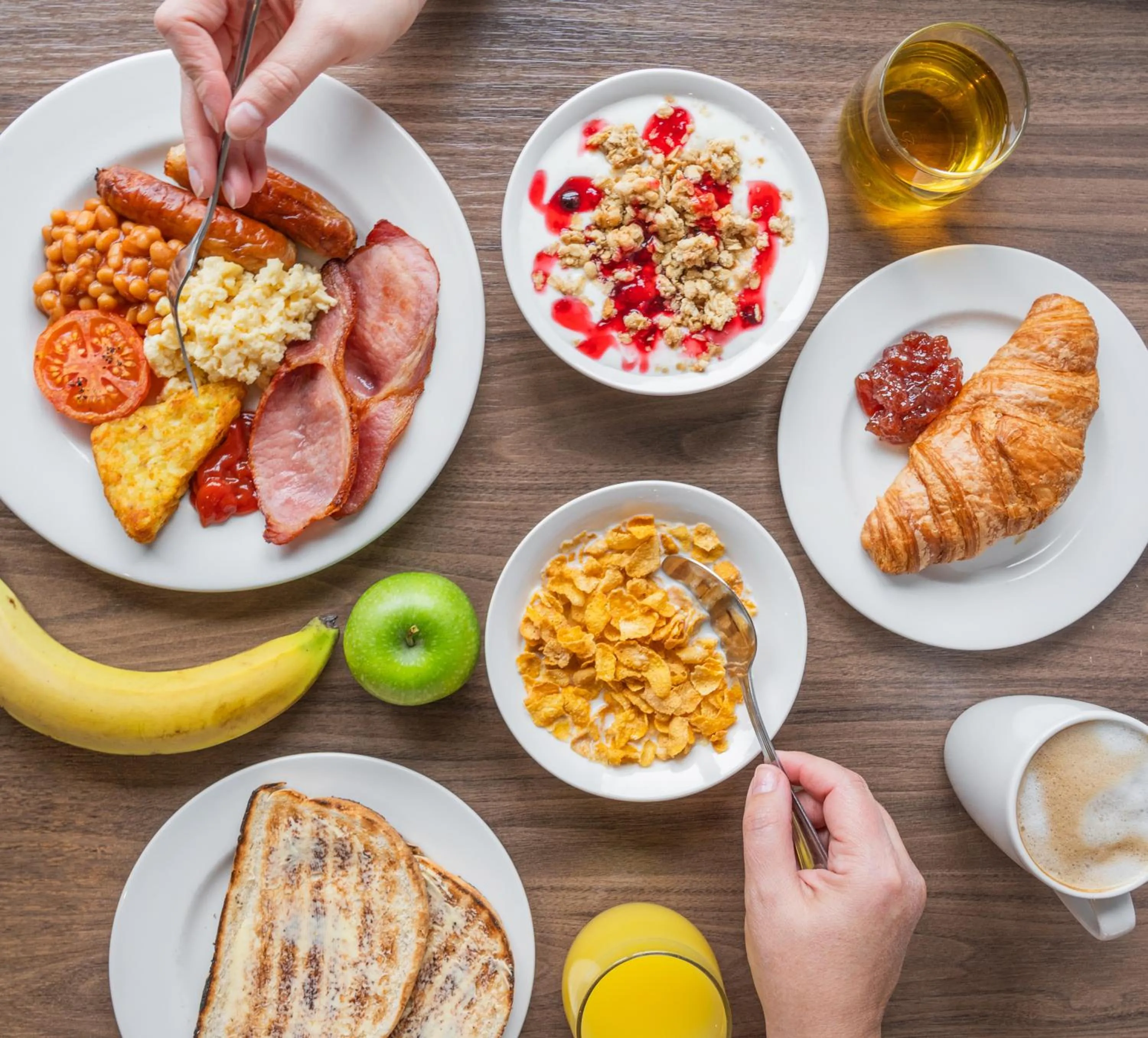 Breakfast in Holiday Inn Express - Manchester - TRAFFORDCITY by IHG
