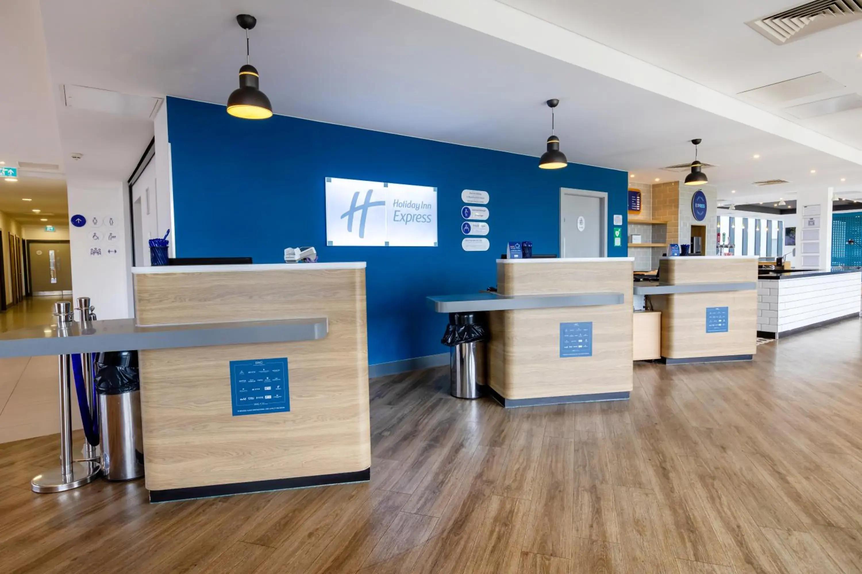 Lobby or reception in Holiday Inn Express - Manchester - TRAFFORDCITY by IHG Lobby or reception in Holiday Inn Express - Manchester - TRAFFORDCITY by IHG