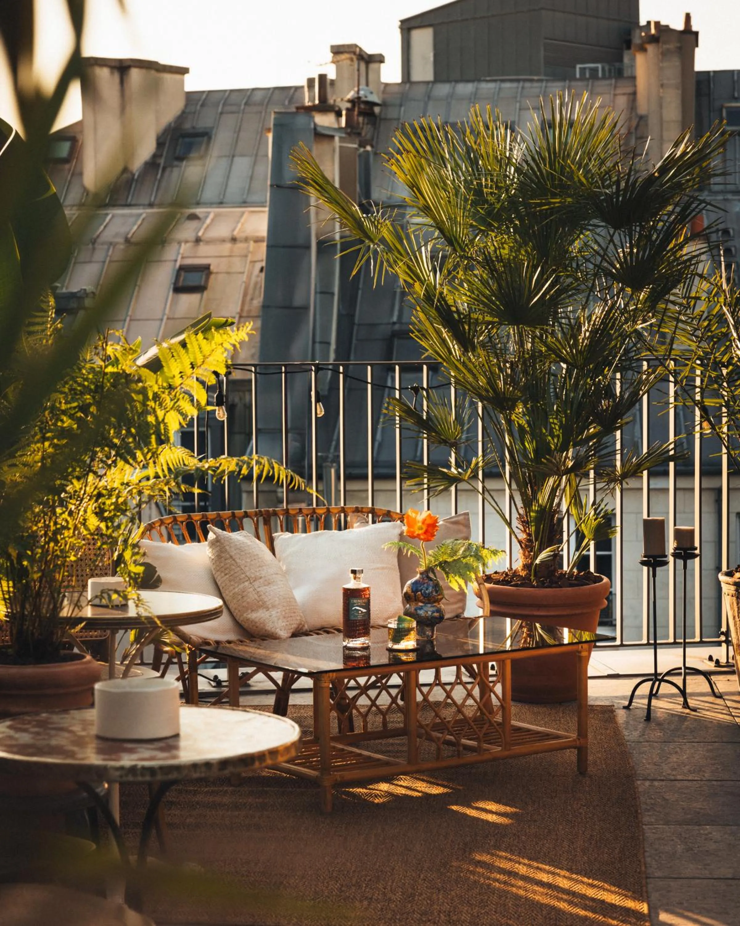 Patio in Drawing Hotel