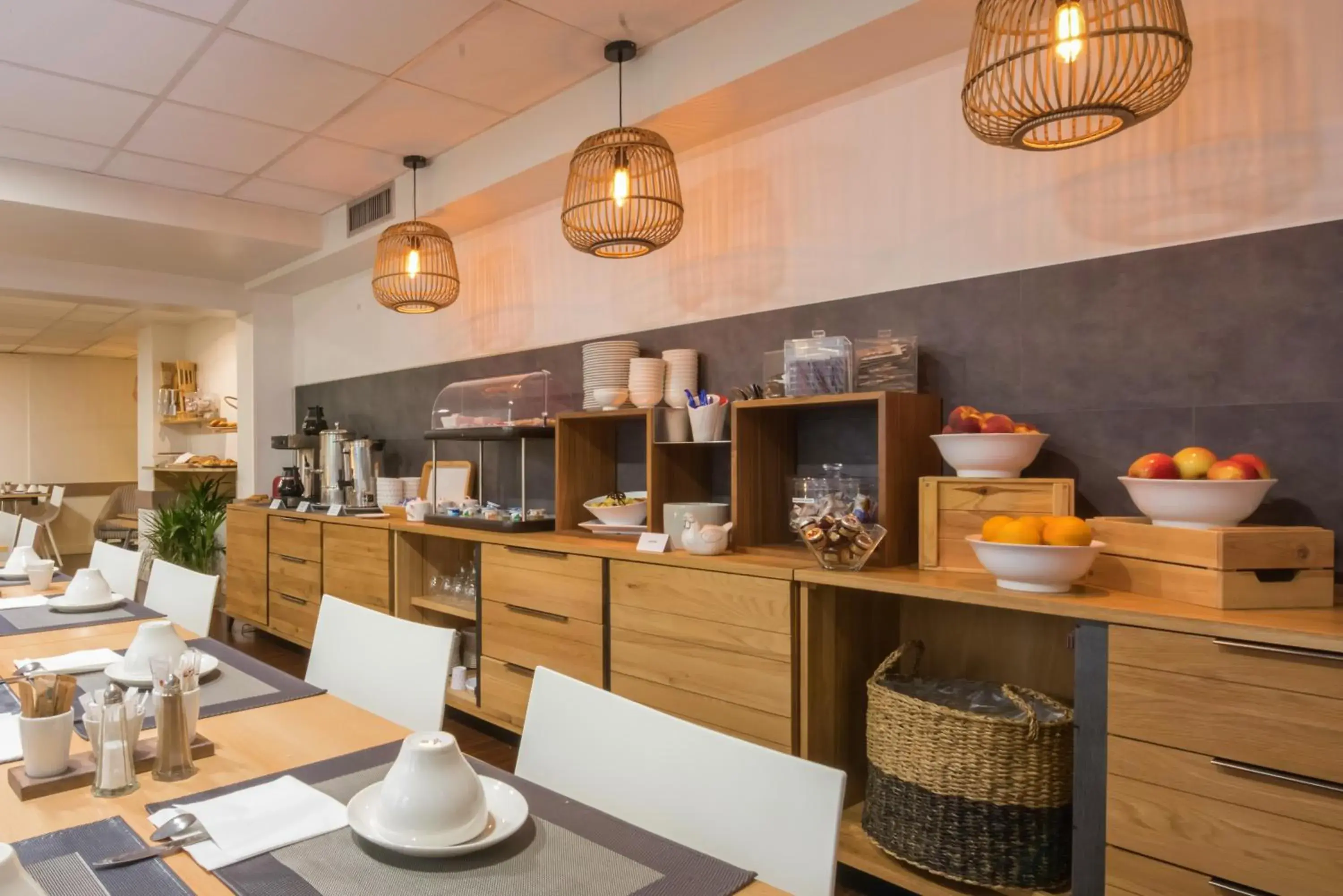 Restaurant/places to eat in Hotel Le Richemont Restaurant/places to eat in Hotel Le Richemont