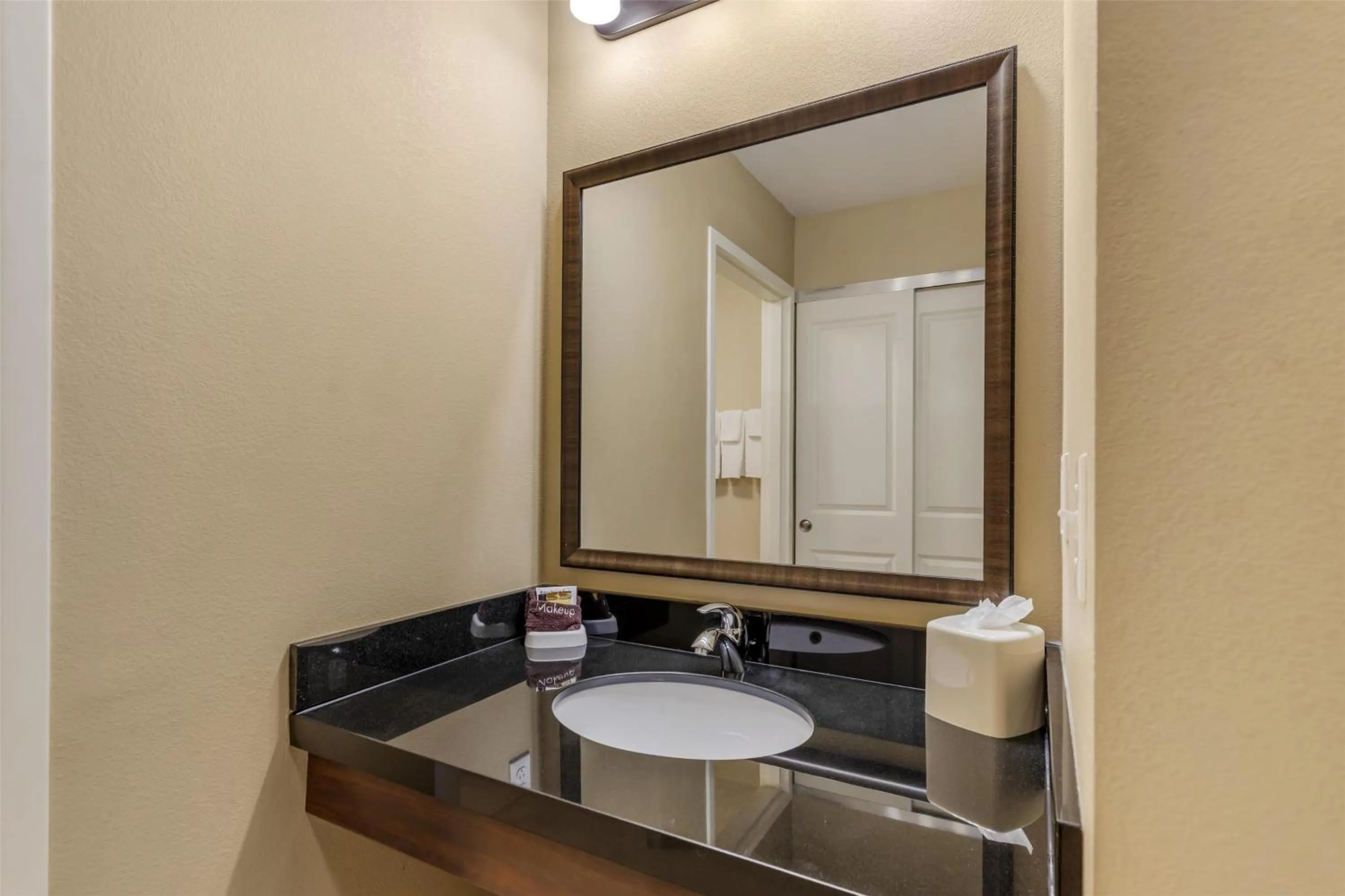 Bathroom in Best Western Plus Hudson Hotel & Suites