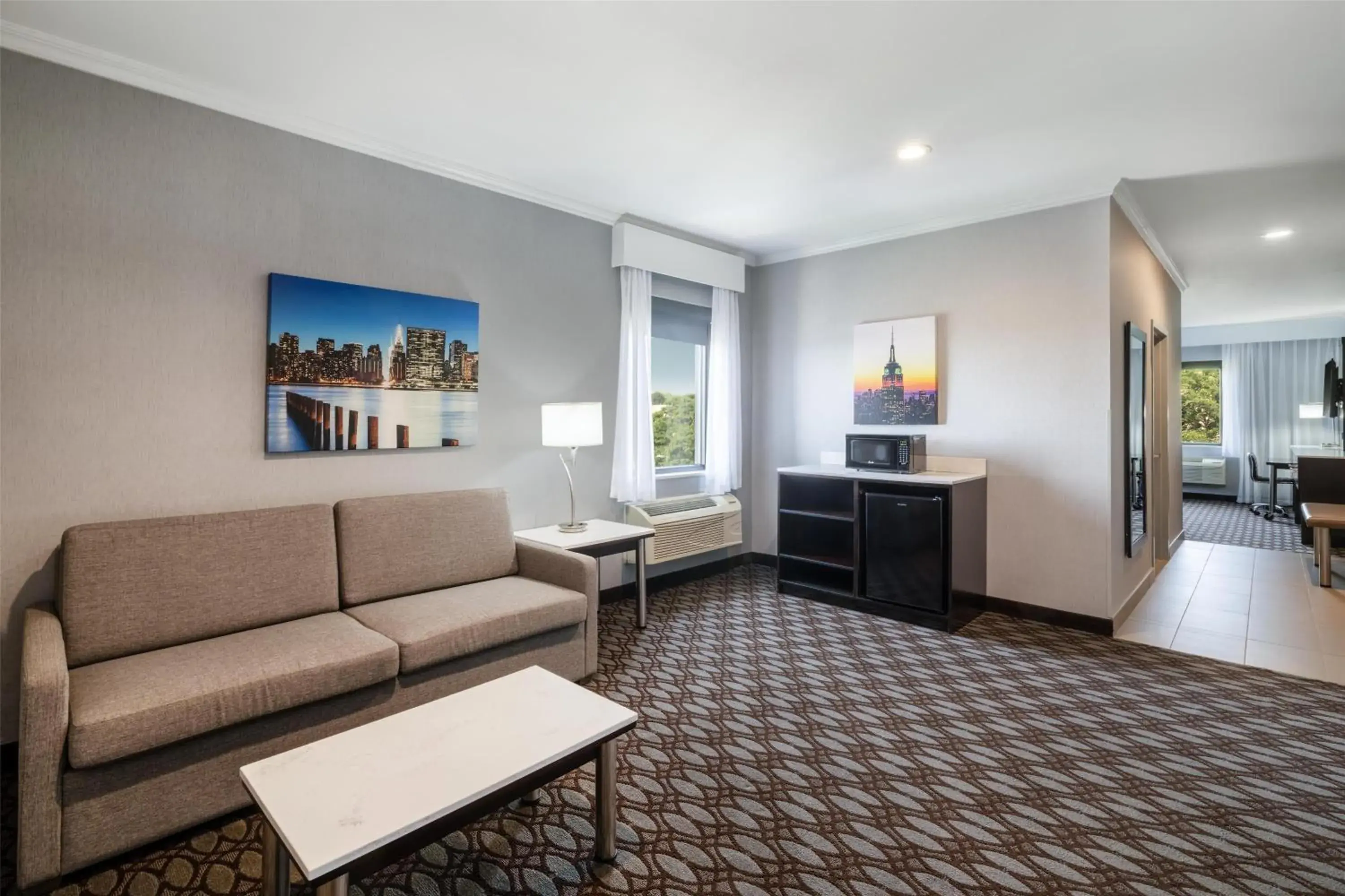 Bedroom in Best Western Premier NYC Gateway Hotel Bedroom in Best Western Premier NYC Gateway Hotel