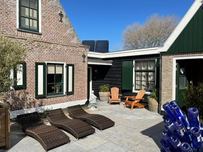 Spa and wellness centre/facilities in Recreatiepark Wiringherlant