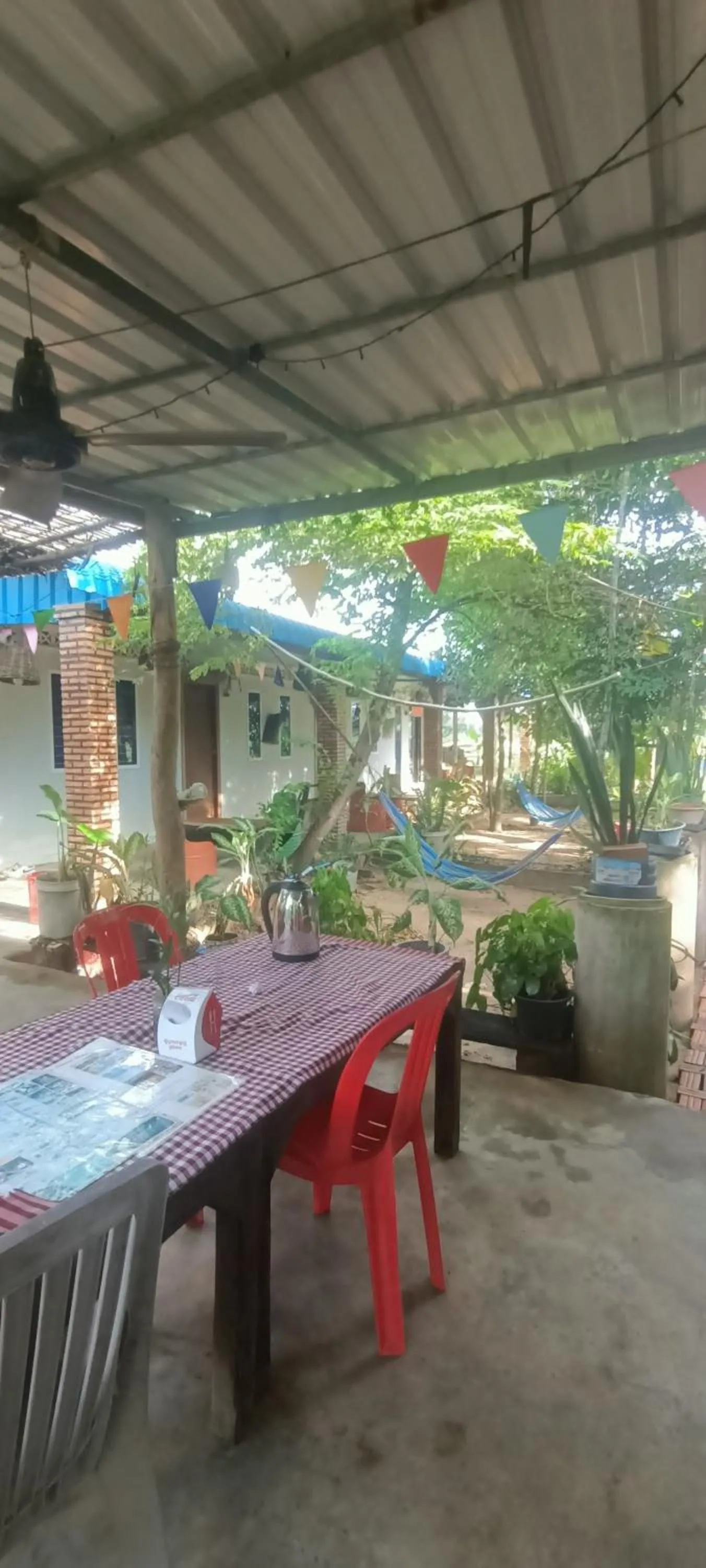 Quiet street view in Phonluer Angkor Homestay SiemReap - Local Vibe