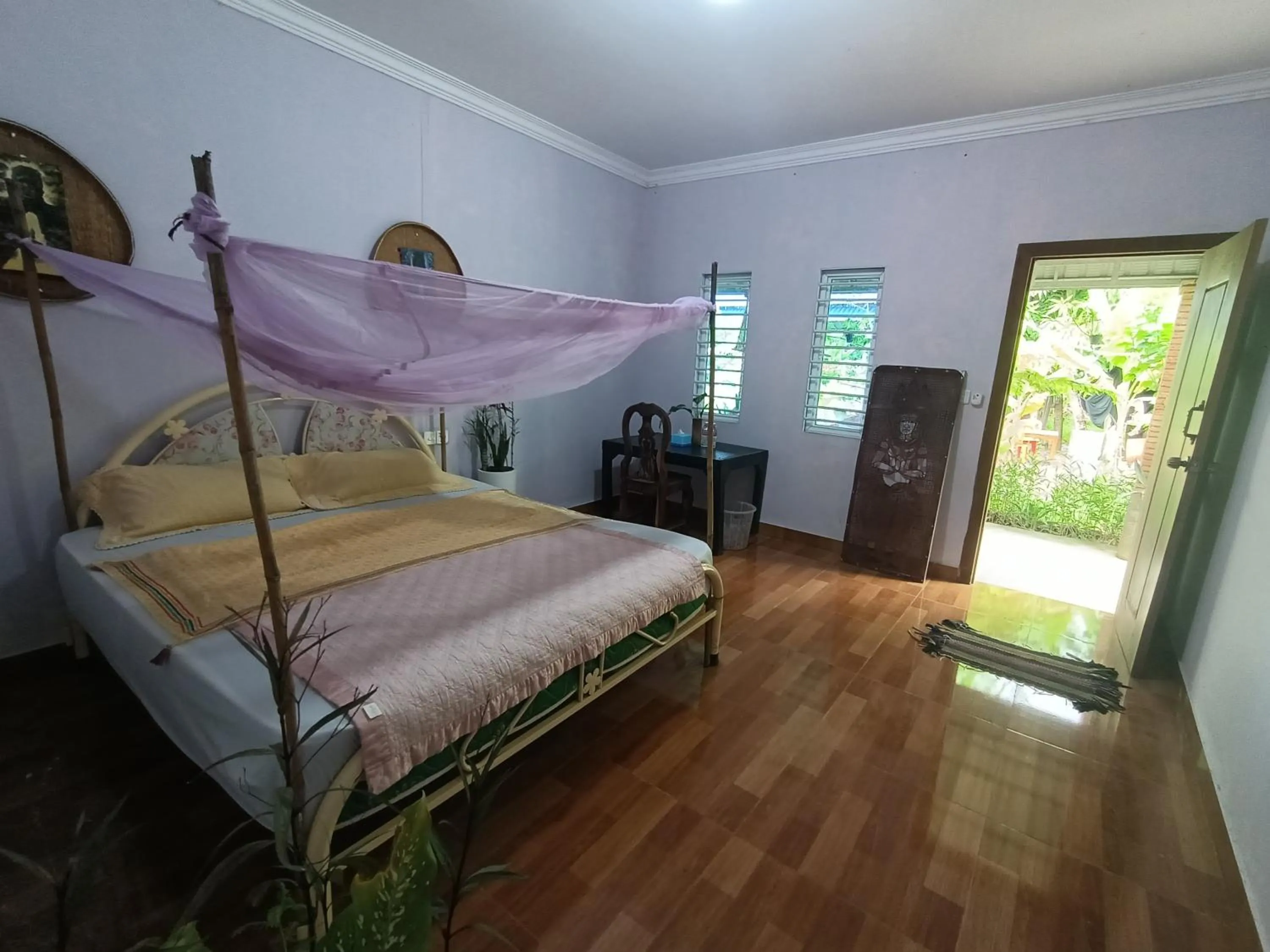 Bed in Phonluer Angkor Homestay SiemReap - Local Vibe