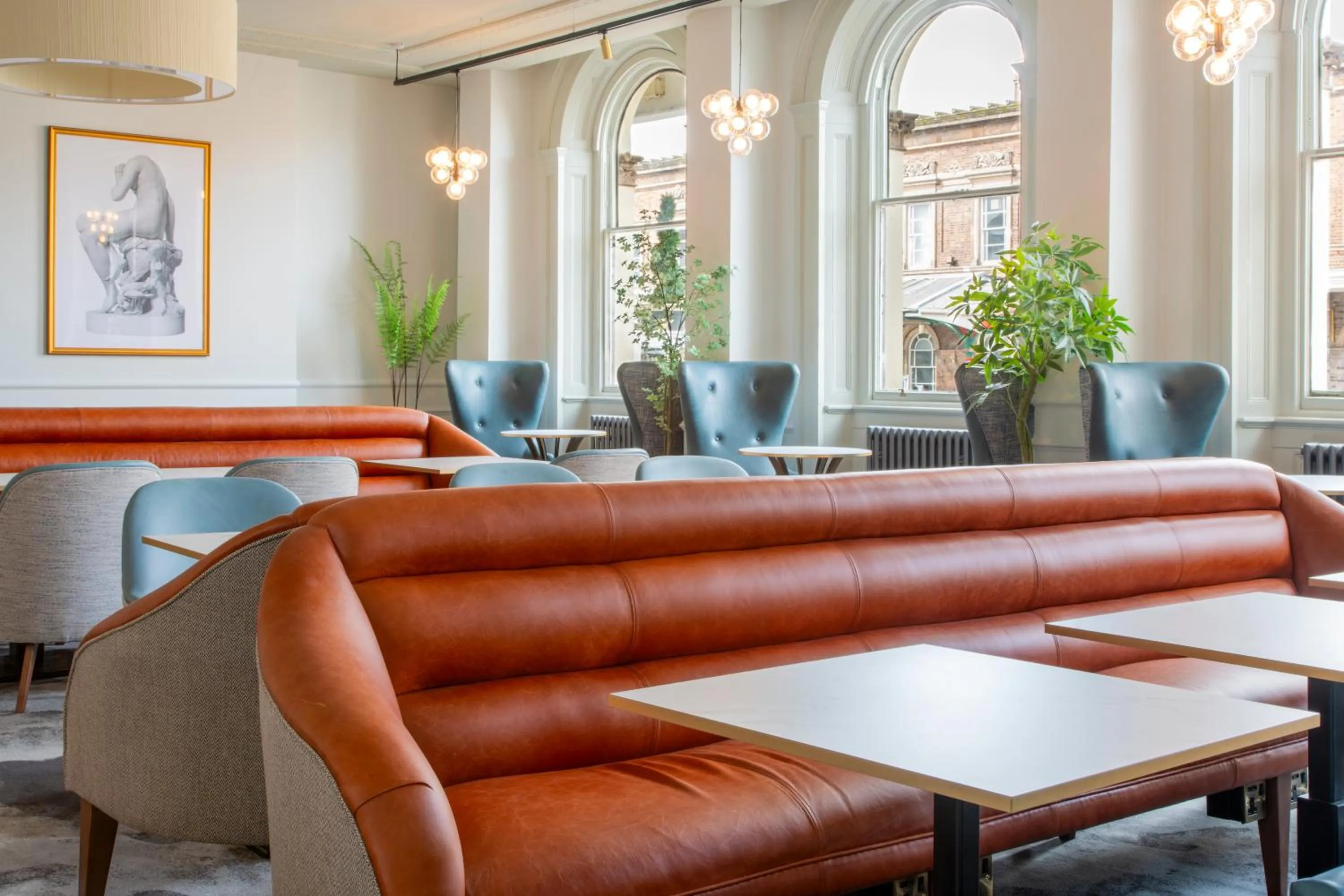 Dining area in The Queen at Chester Hotel, BW Premier Collection