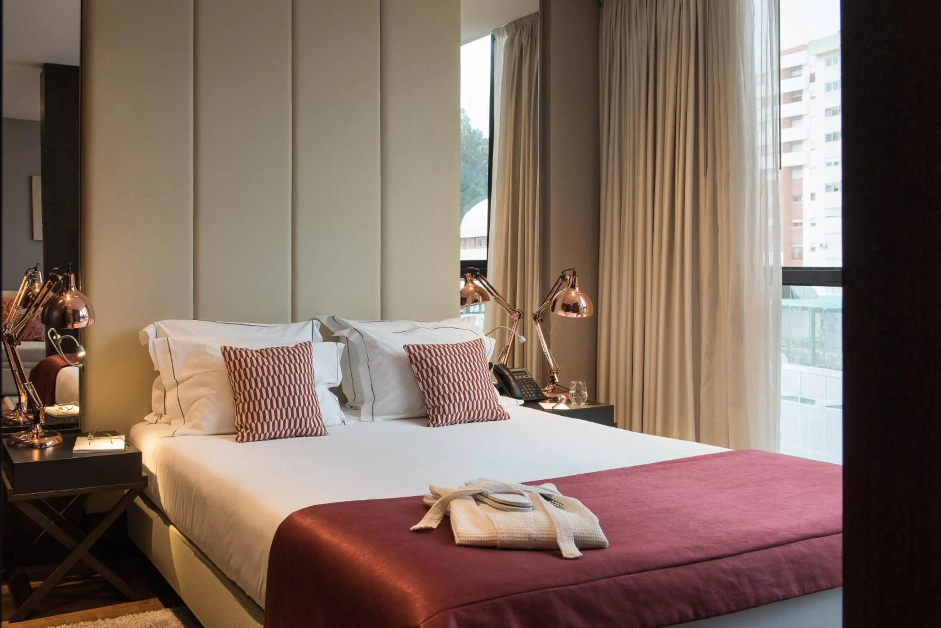 Bed in Upon Lisbon Prime Residences