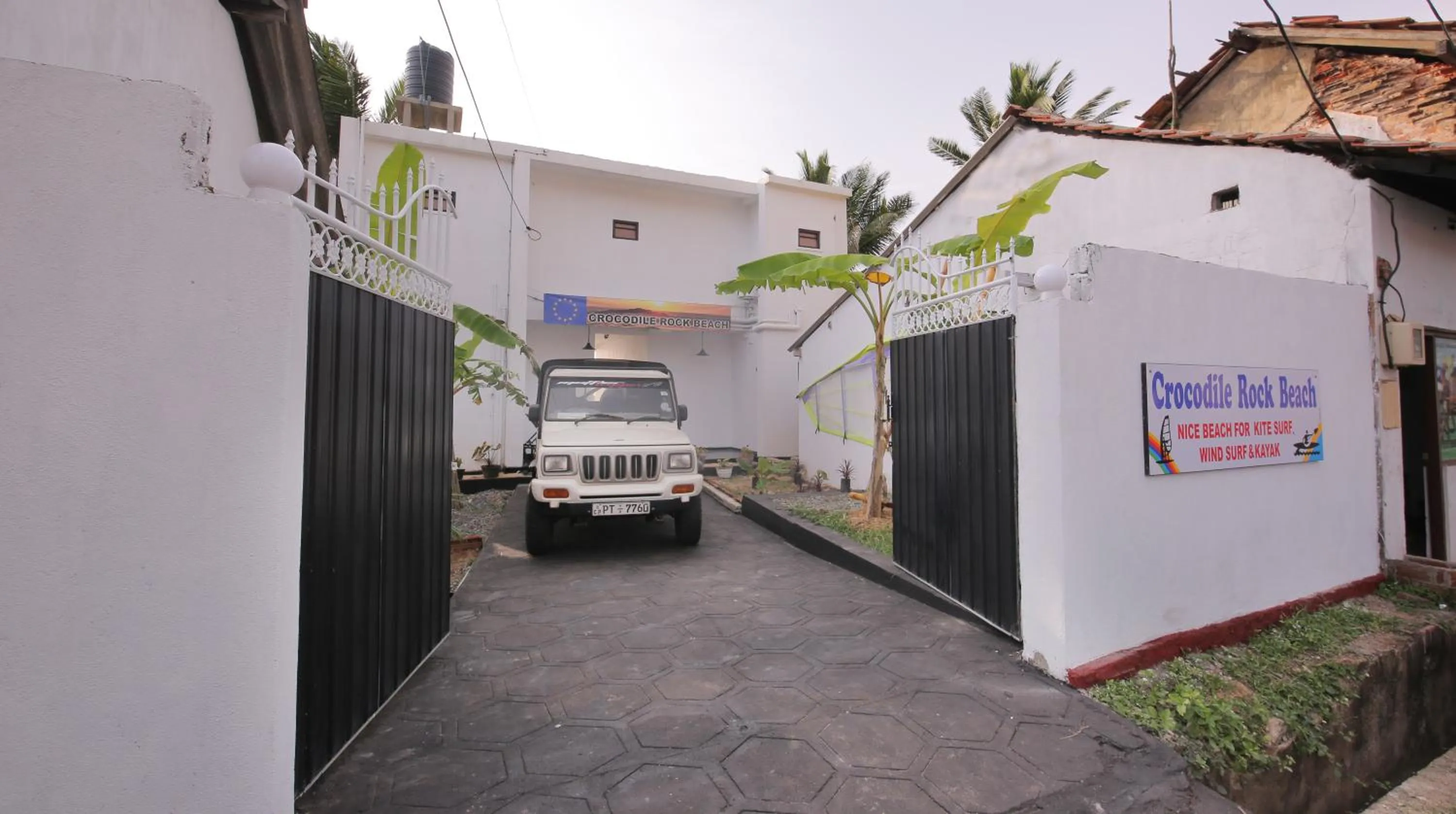 On site in Villa crocodile beach