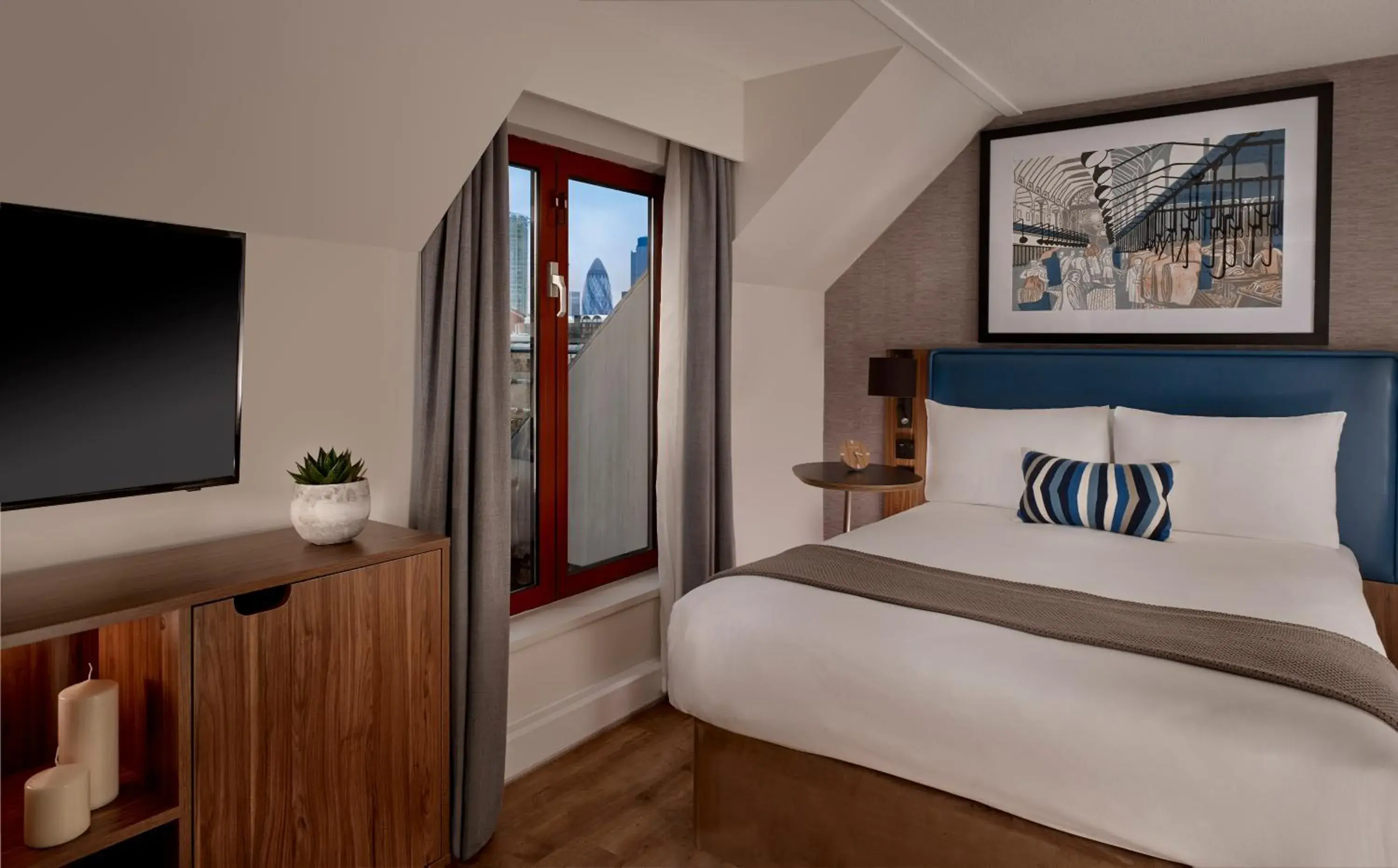 Bed in Citadines Barbican London Bed in Citadines Barbican London