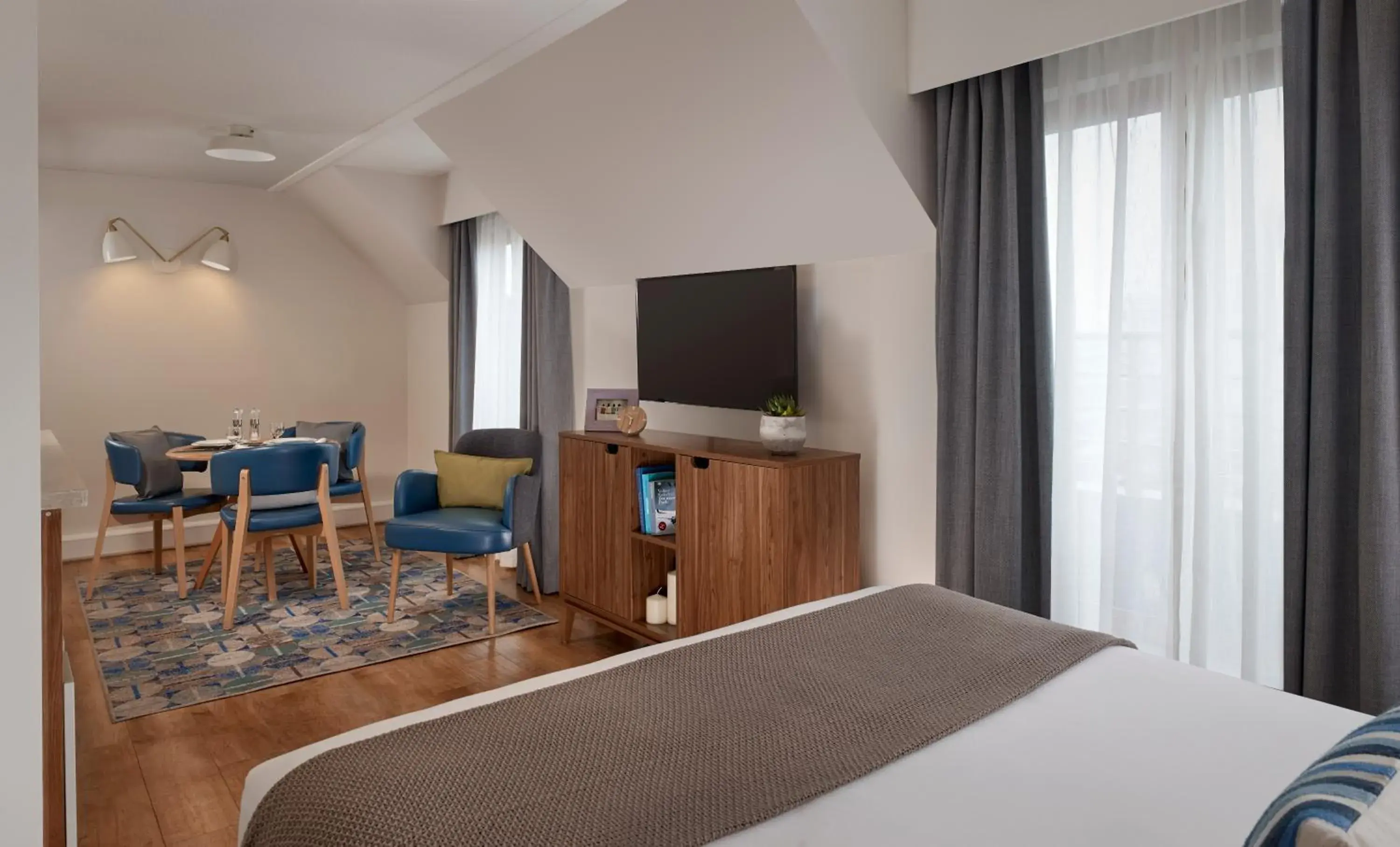 Bedroom, Bed in Citadines Barbican London Bedroom, Bed in Citadines Barbican London