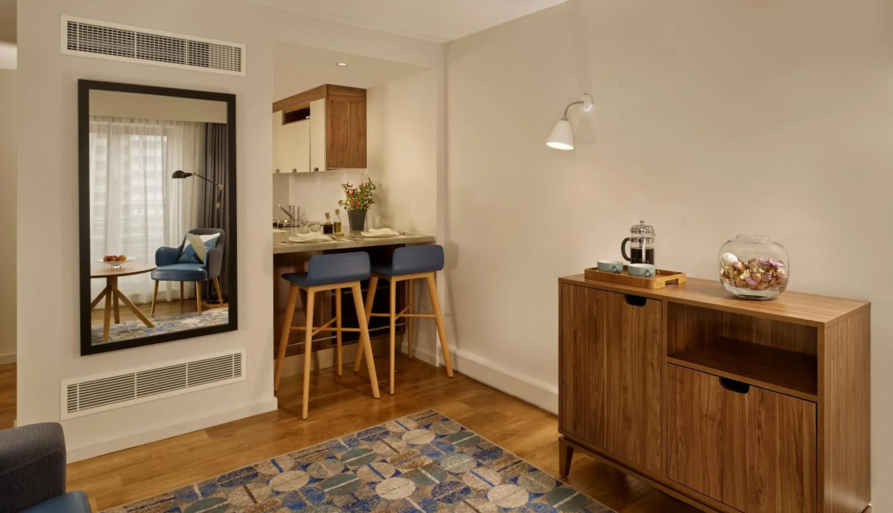 Kitchen or kitchenette in Citadines Barbican London Kitchen or kitchenette in Citadines Barbican London