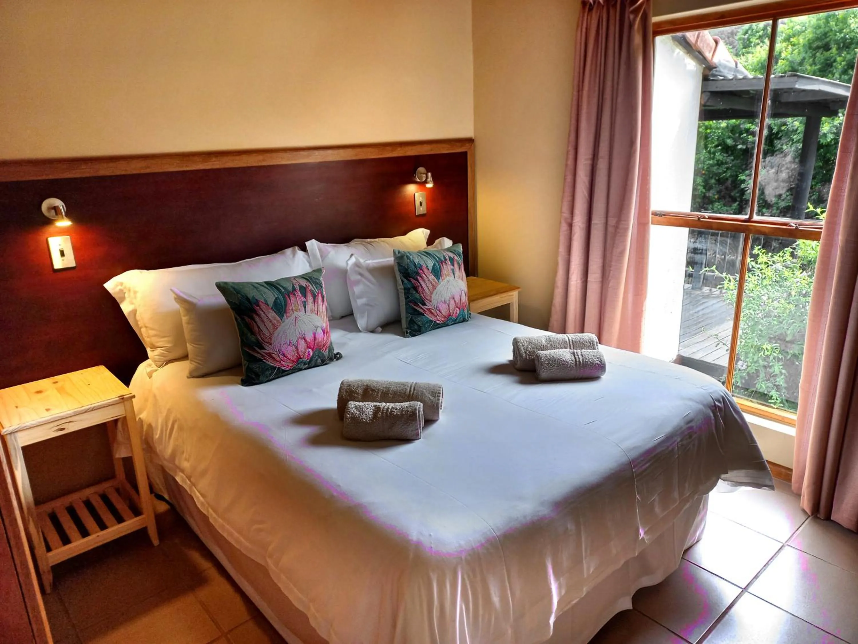 Bed in Mount Sheba Rainforest Hotel - Mountain Spring Water