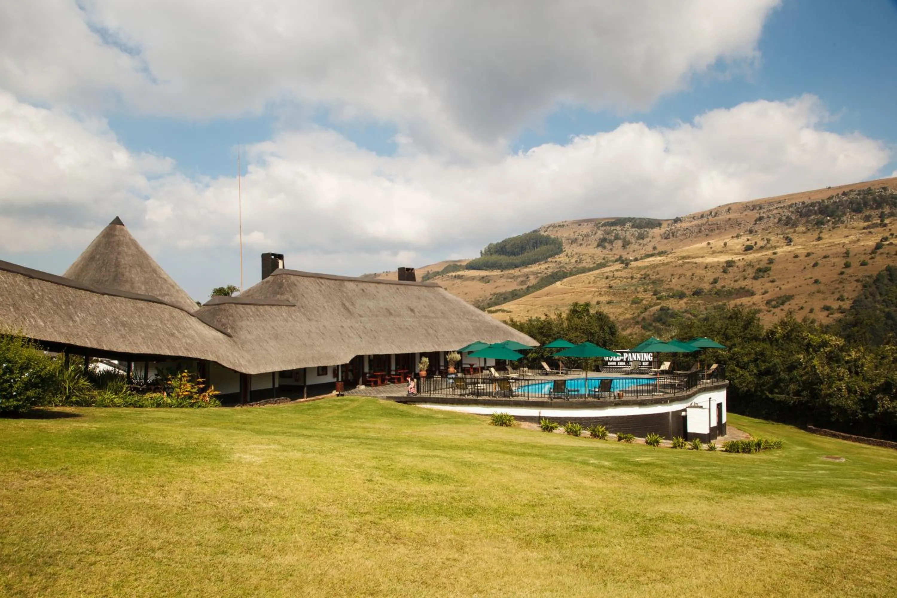 Property building in Mount Sheba Rainforest Hotel - Mountain Spring Water