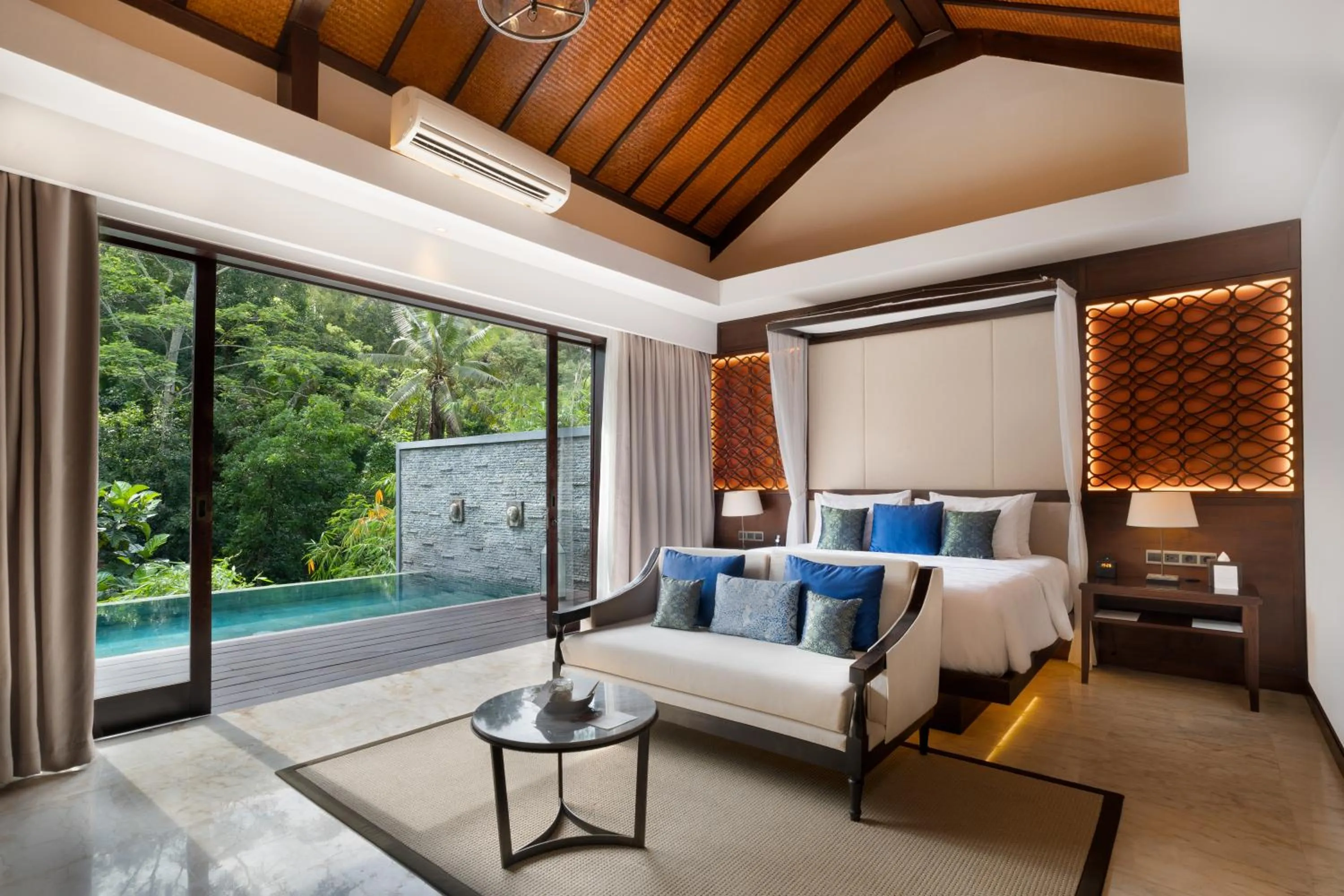 View (from property/room), Bed in Samsara Ubud