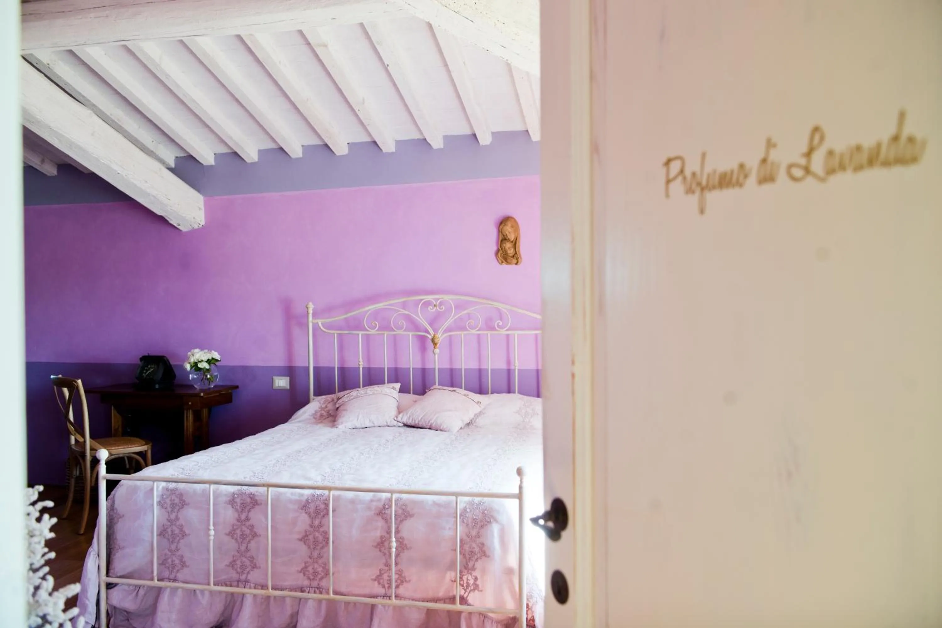 Bed in Tenuta Le Tre Virtù