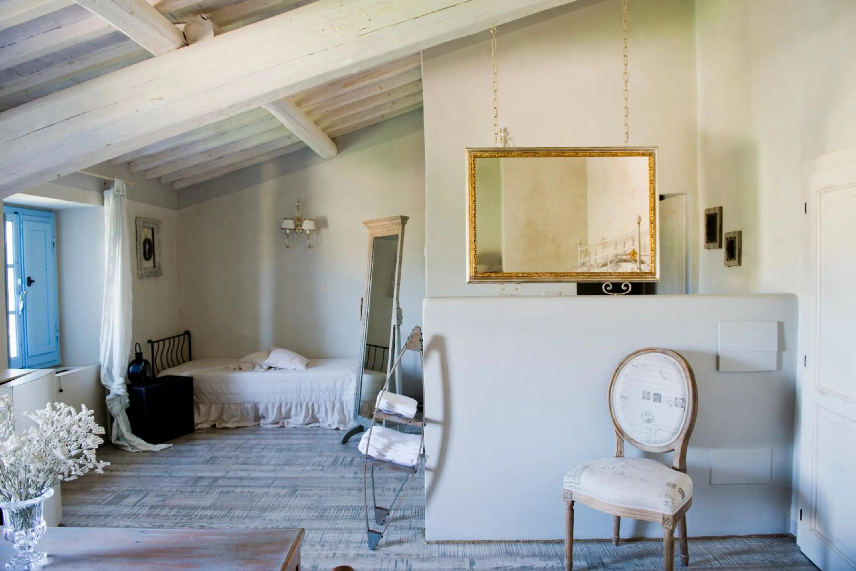 Bed in Tenuta Le Tre Virtù