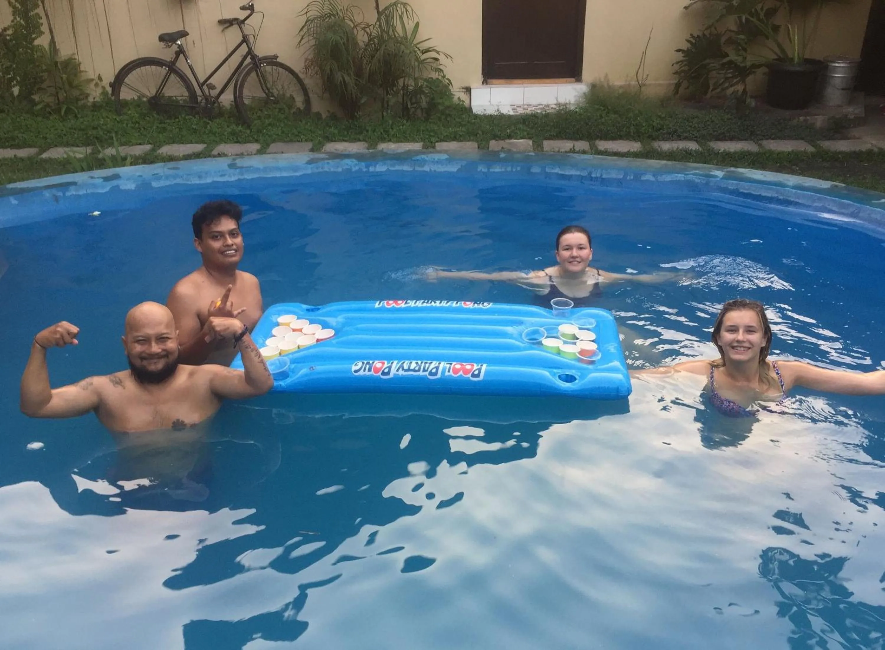 Garden in Losmanos Hostel