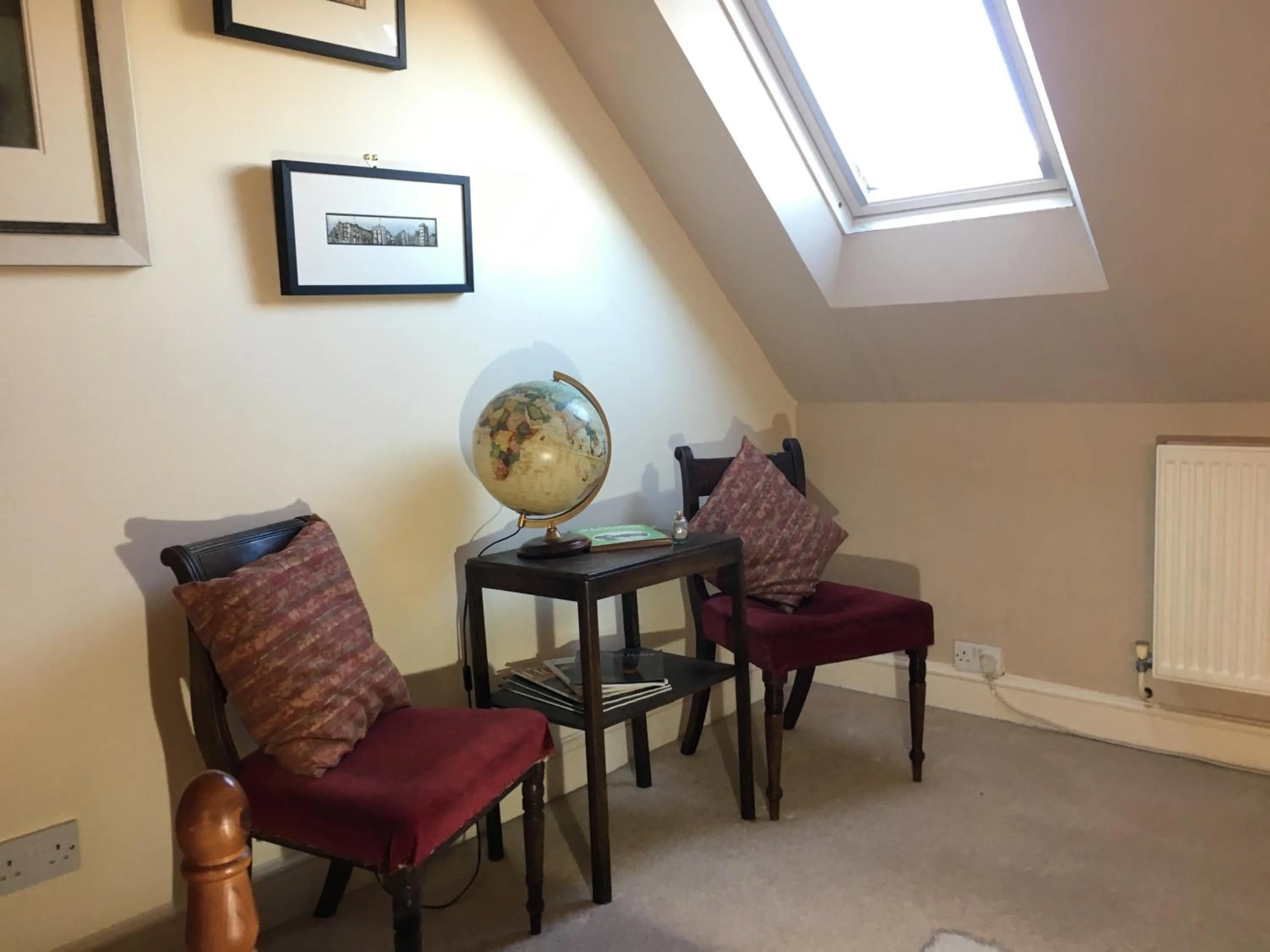 Bedroom in 5 Charlton Mill Way B&B