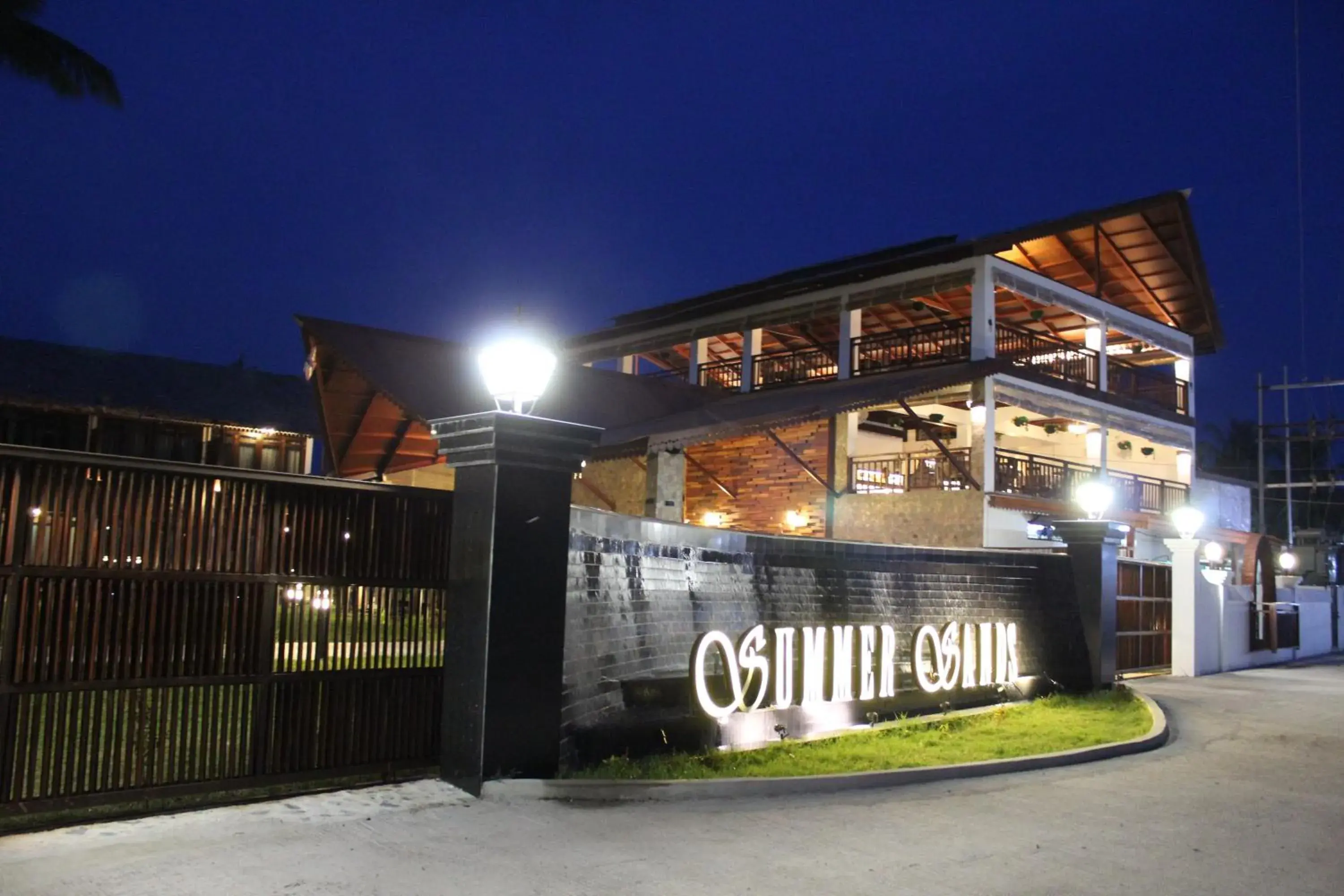 Symphony Summer Sands Beach Resort And Spa Symphony Summer Sands Beach Resort And Spa