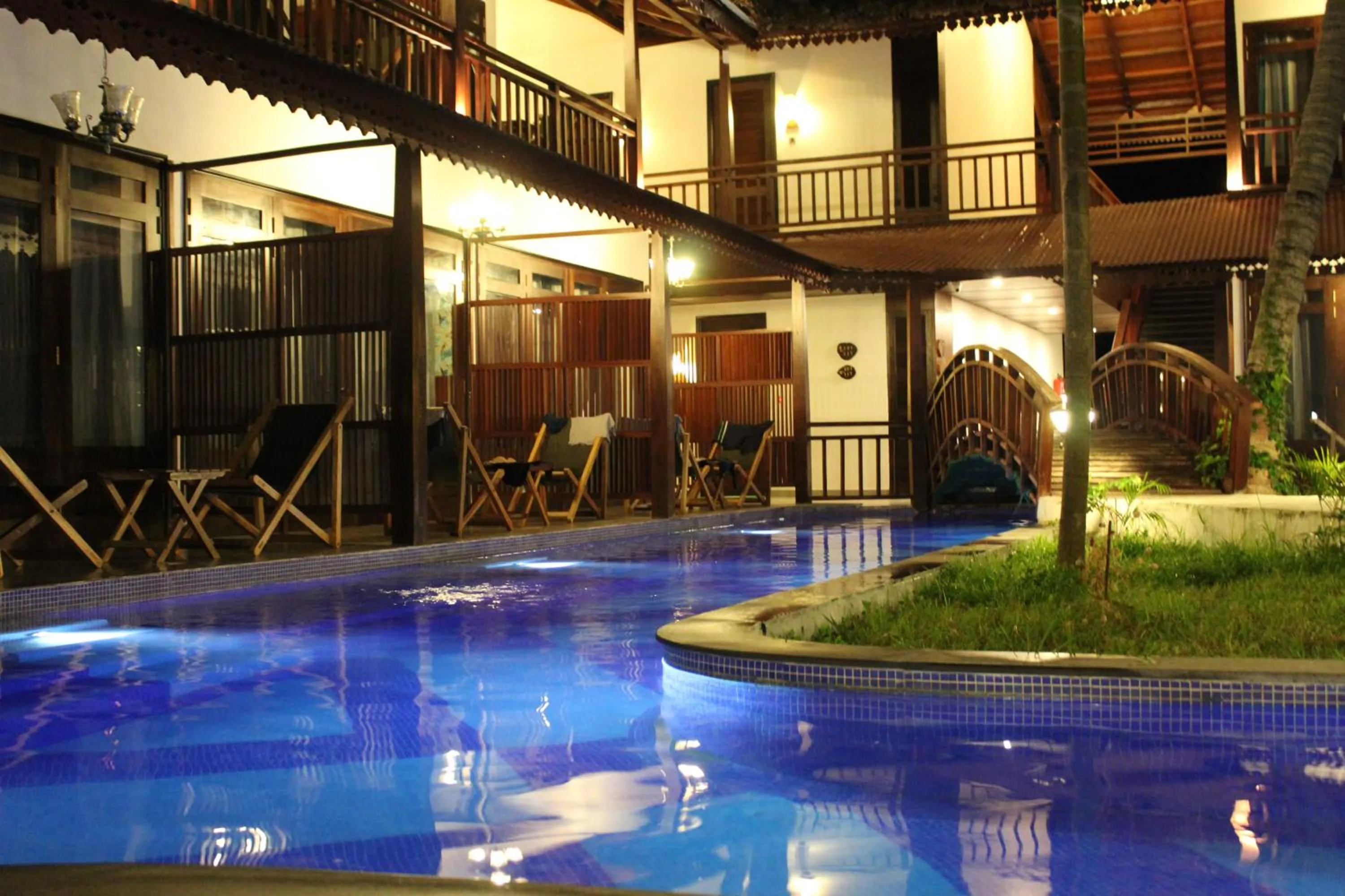 Swimming pool in Symphony Summer Sands Beach Resort And Spa