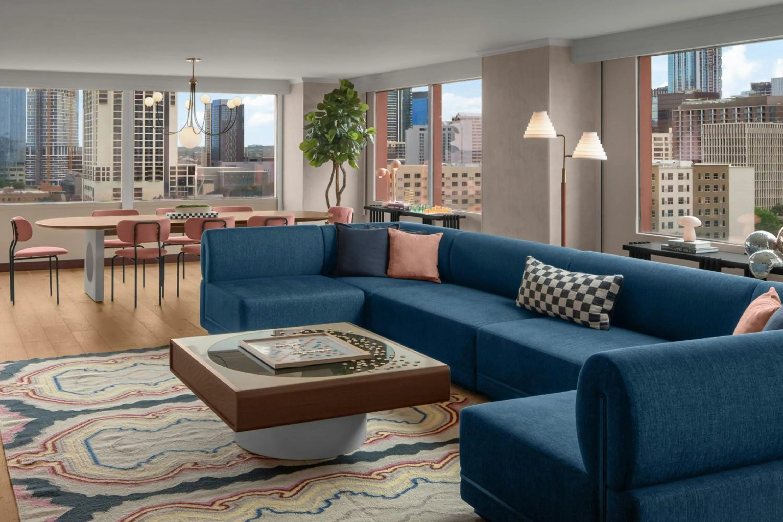 Living room in Downright Austin, A Renaissance Hotel