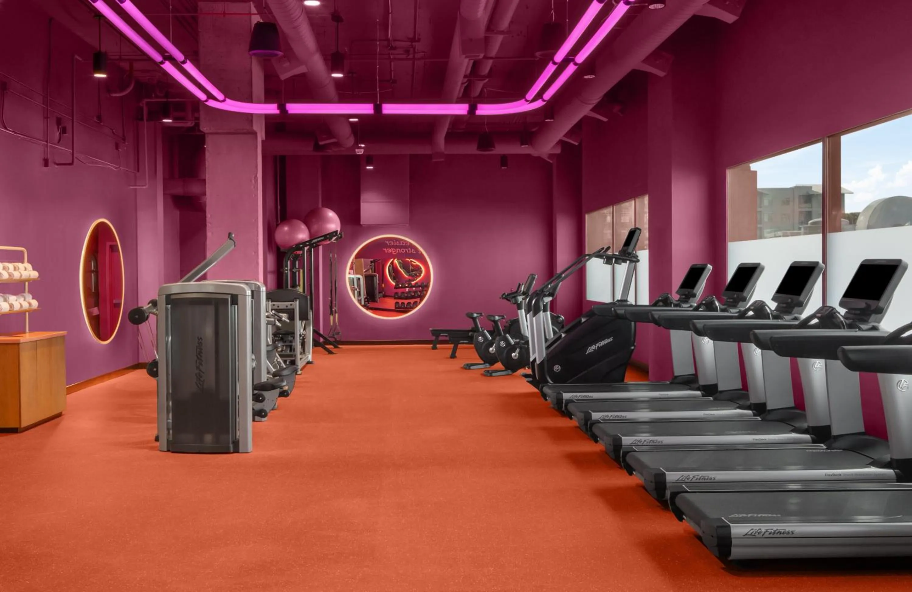Fitness centre/facilities in Downright Austin, A Renaissance Hotel