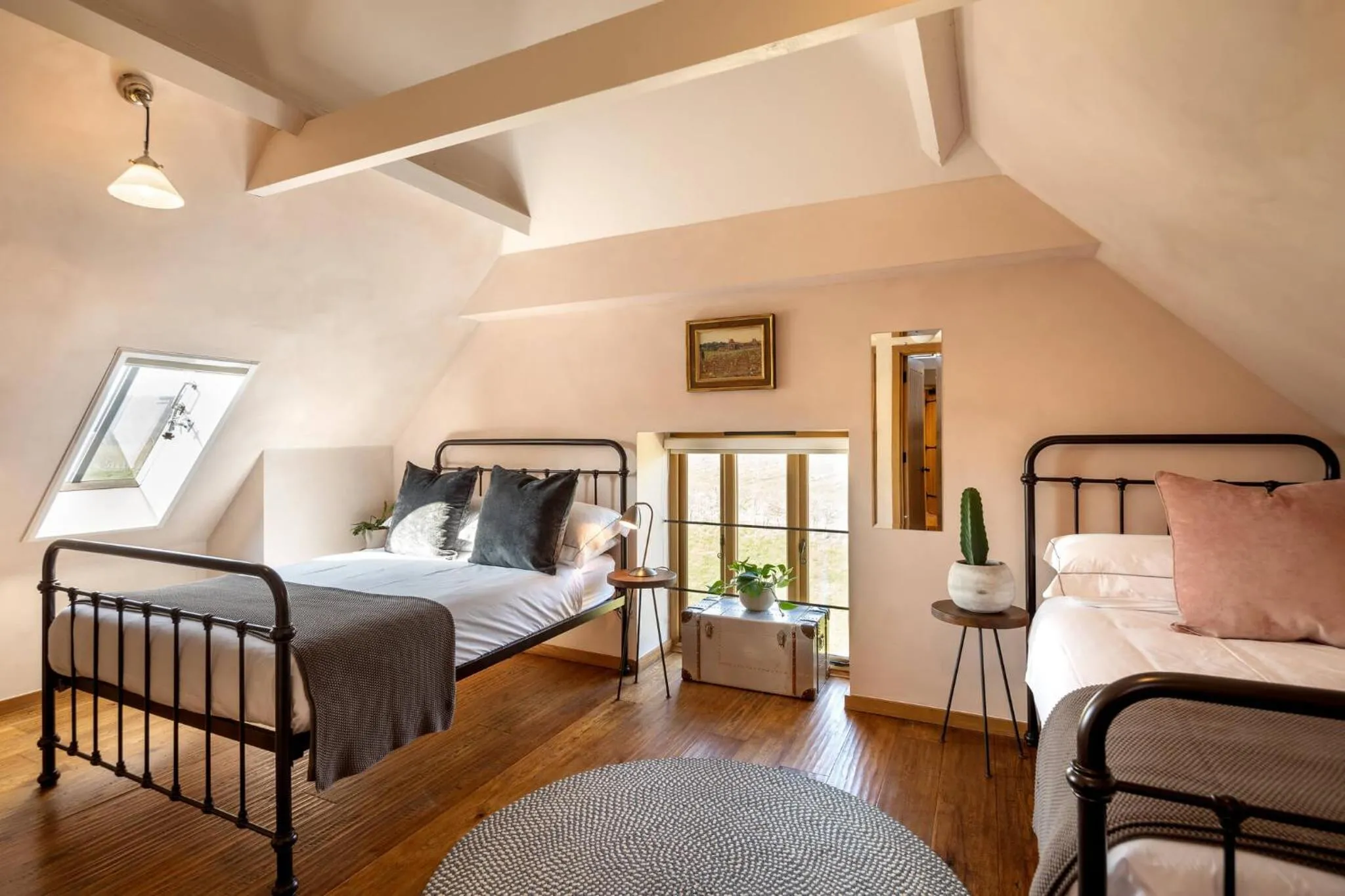 Bed in Flint Barns, Rathfinny Wine Estate