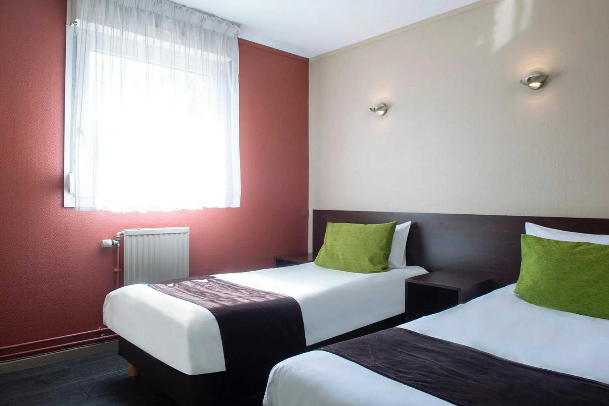 Bed in The Originals City, Hôtel Ascotel, Lille Est Grand Stade