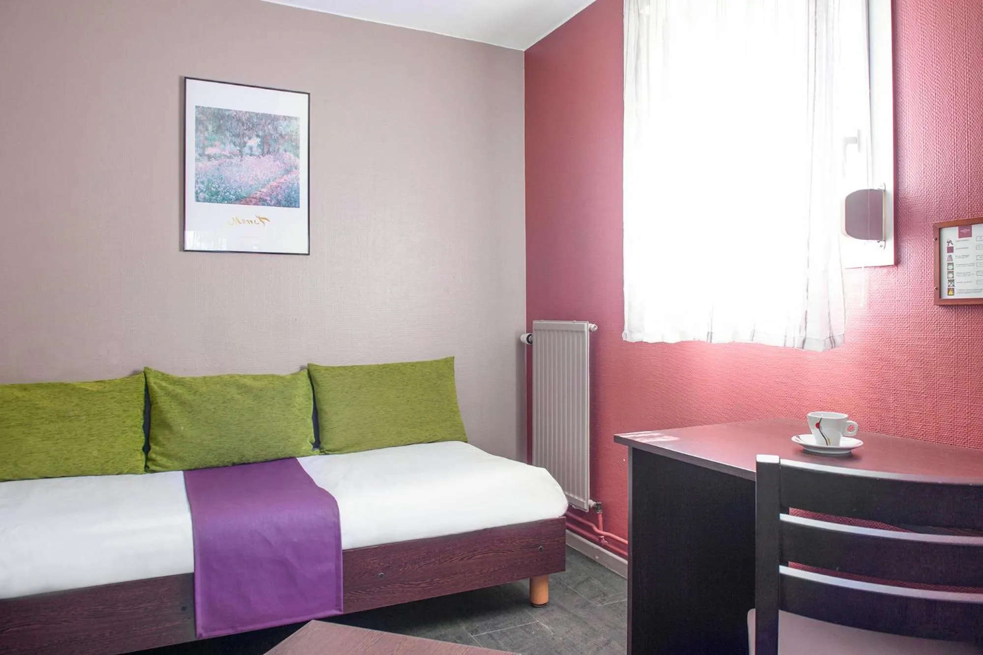 Bed in The Originals City, Hôtel Ascotel, Lille Est Grand Stade