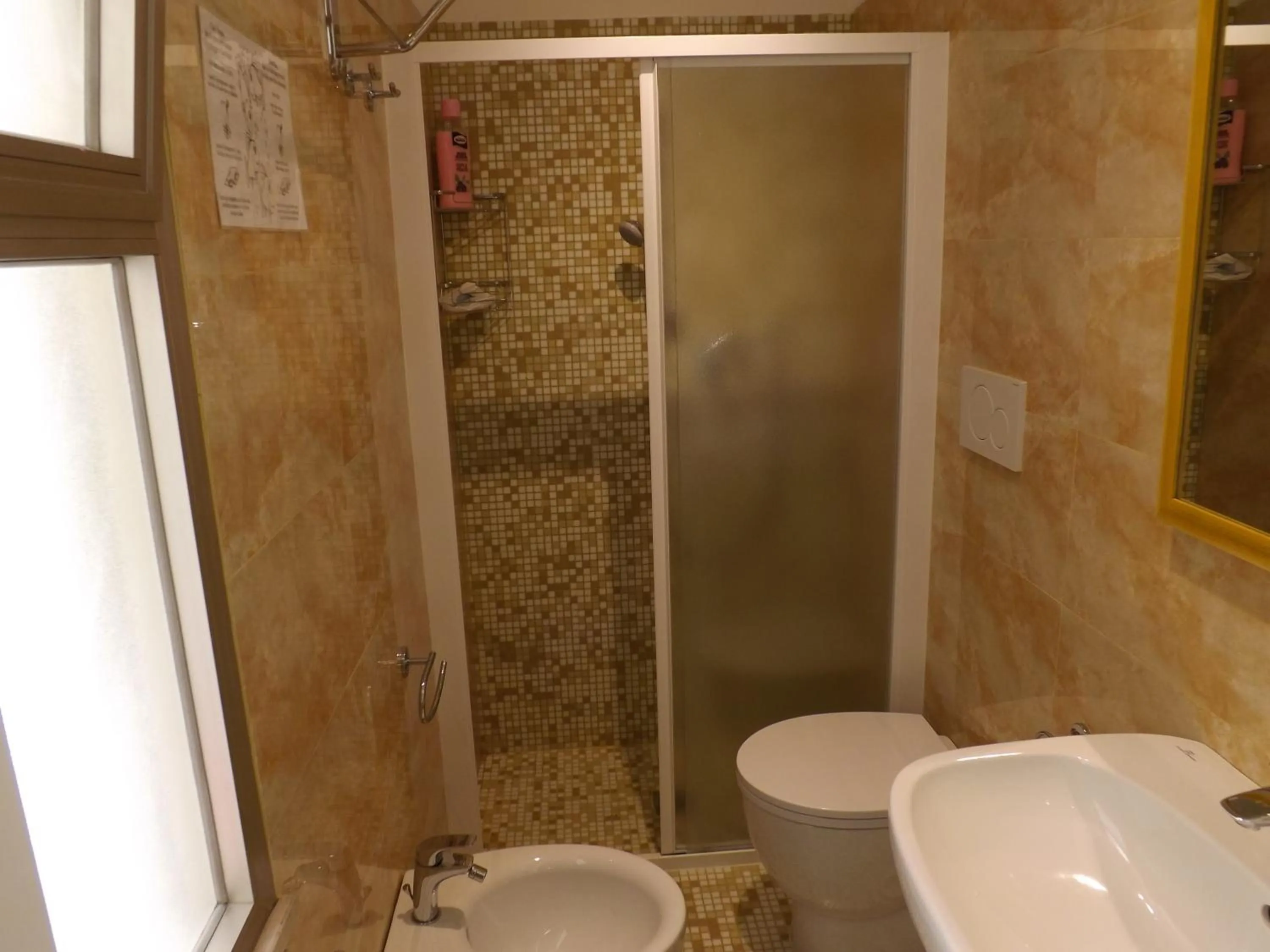 Bathroom in Hotel Gioiosa