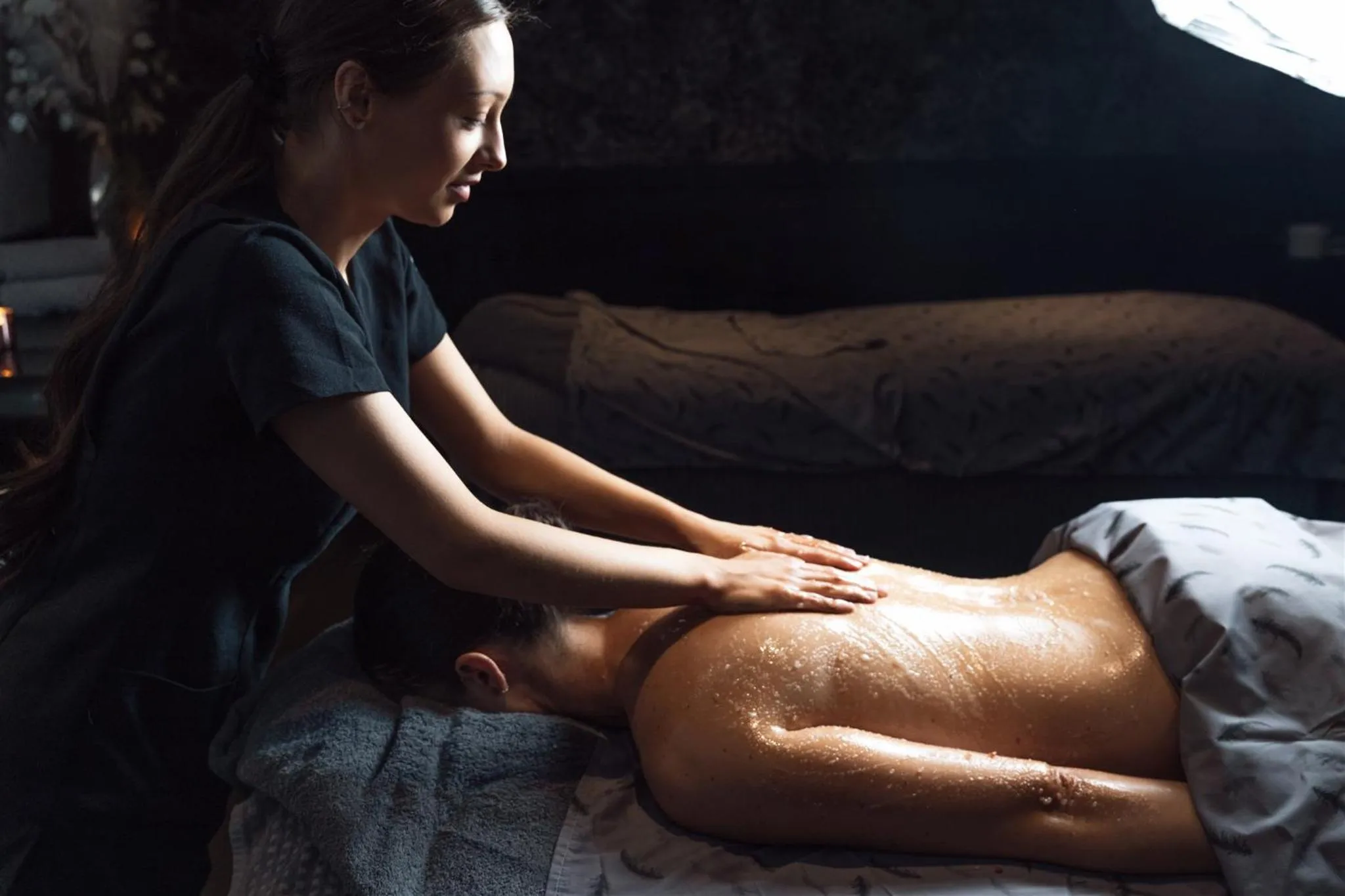 Massage in Fairlawns, Hotel And Spa